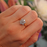 Ellibelle Jewellery Vintage 1987 Diamond 18ct Gold Daisy Cluster Ring (1.05ct)