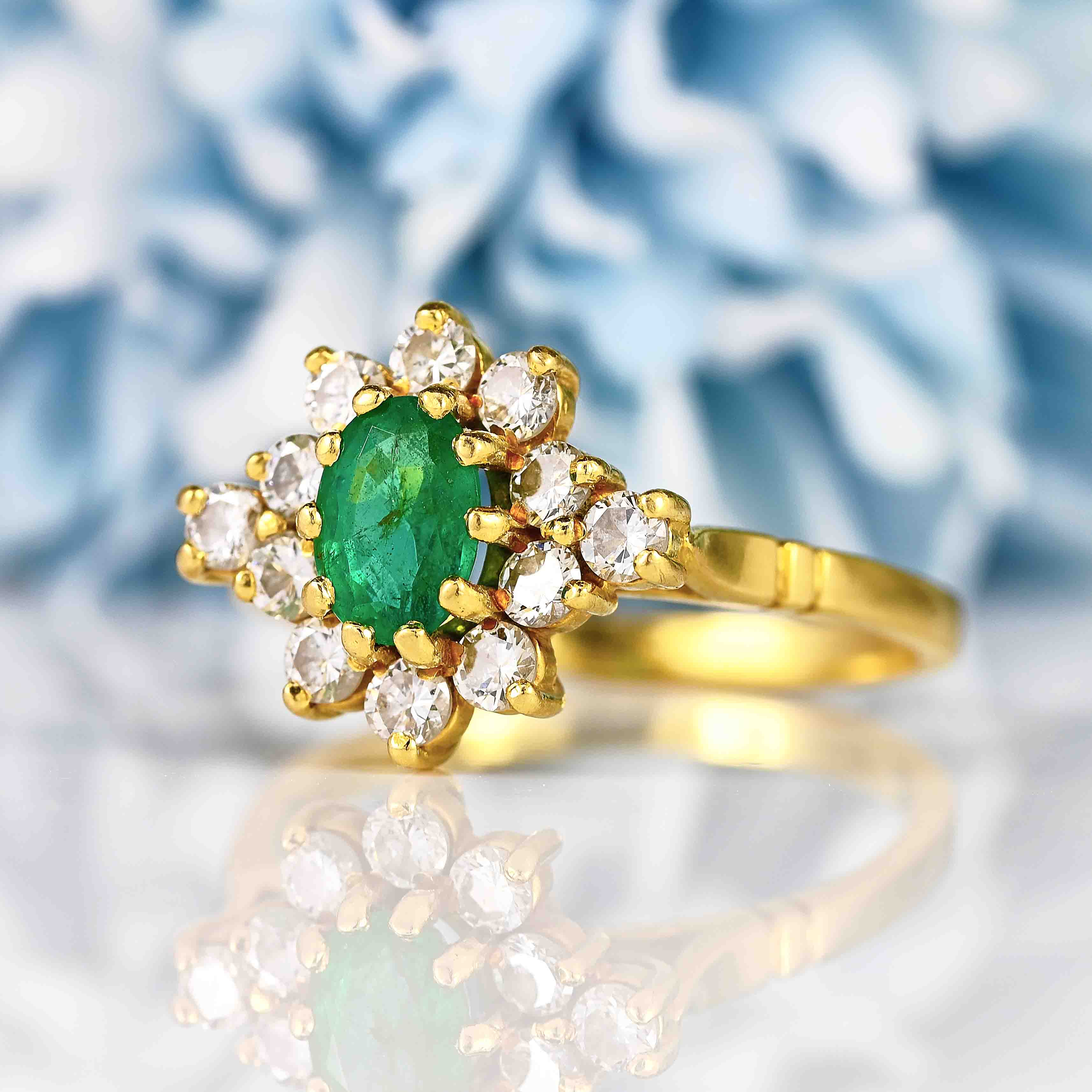 Ellibelle Jewellery Vintage 1987 Emerald & Diamond 18ct Gold Cluster Ring (0.75ct)