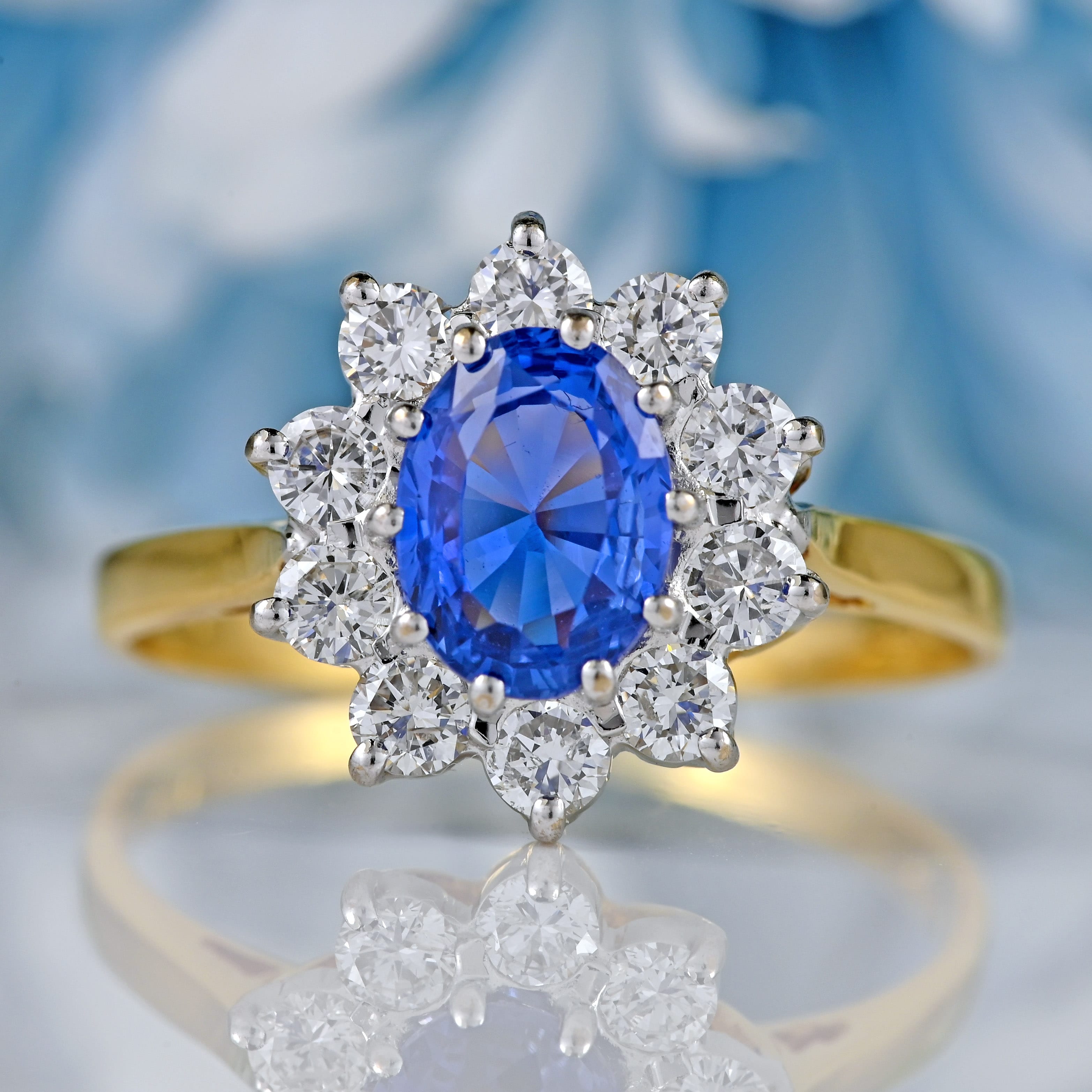 Ellibelle Jewellery Vintage 1987 Sapphire & Diamond 18ct Gold Cluster Ring (1.38cts)