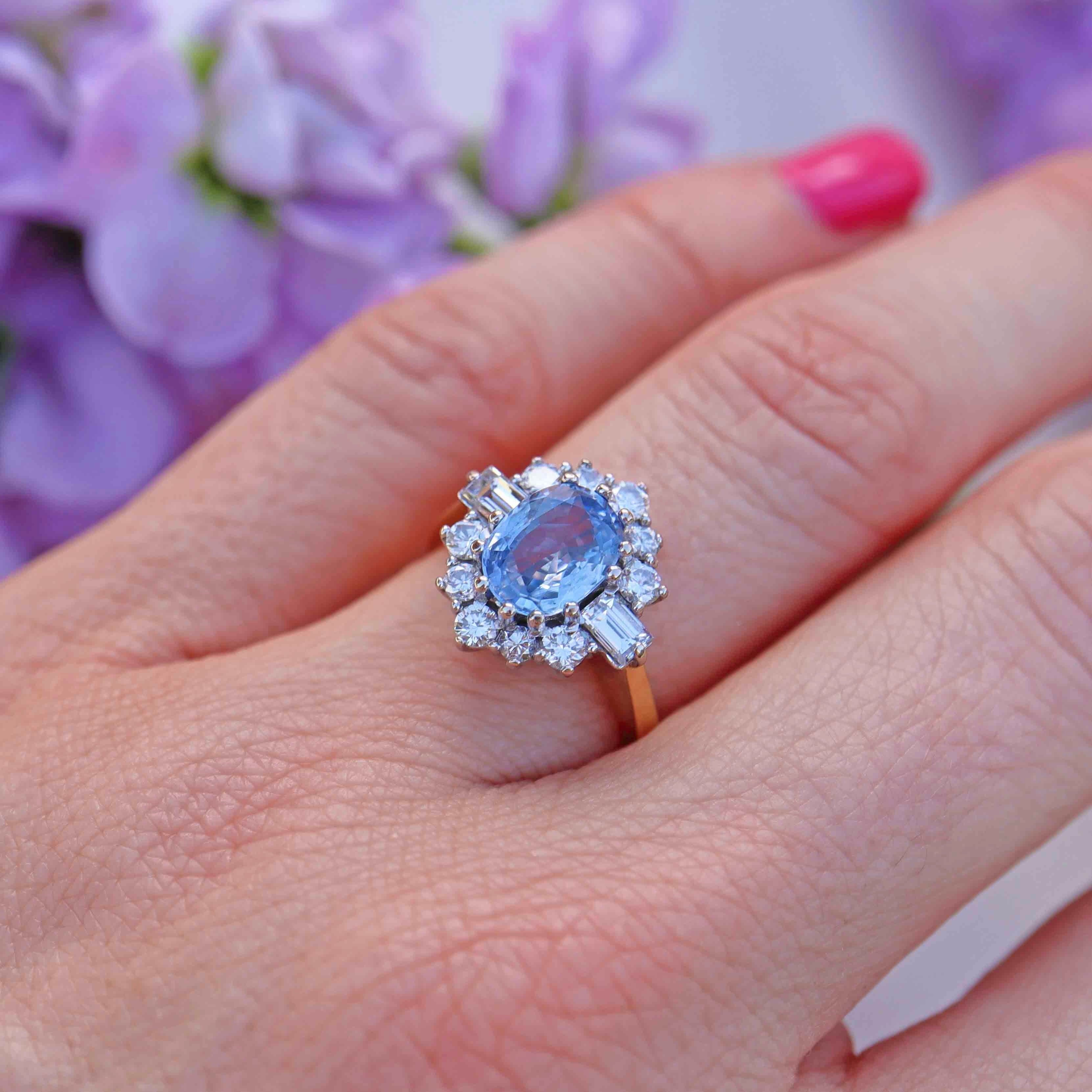 Ellibelle Jewellery Vintage 1988 Ceylon Sapphire & Diamond 18ct Gold Cluster Engagement Ring (1.47cts)