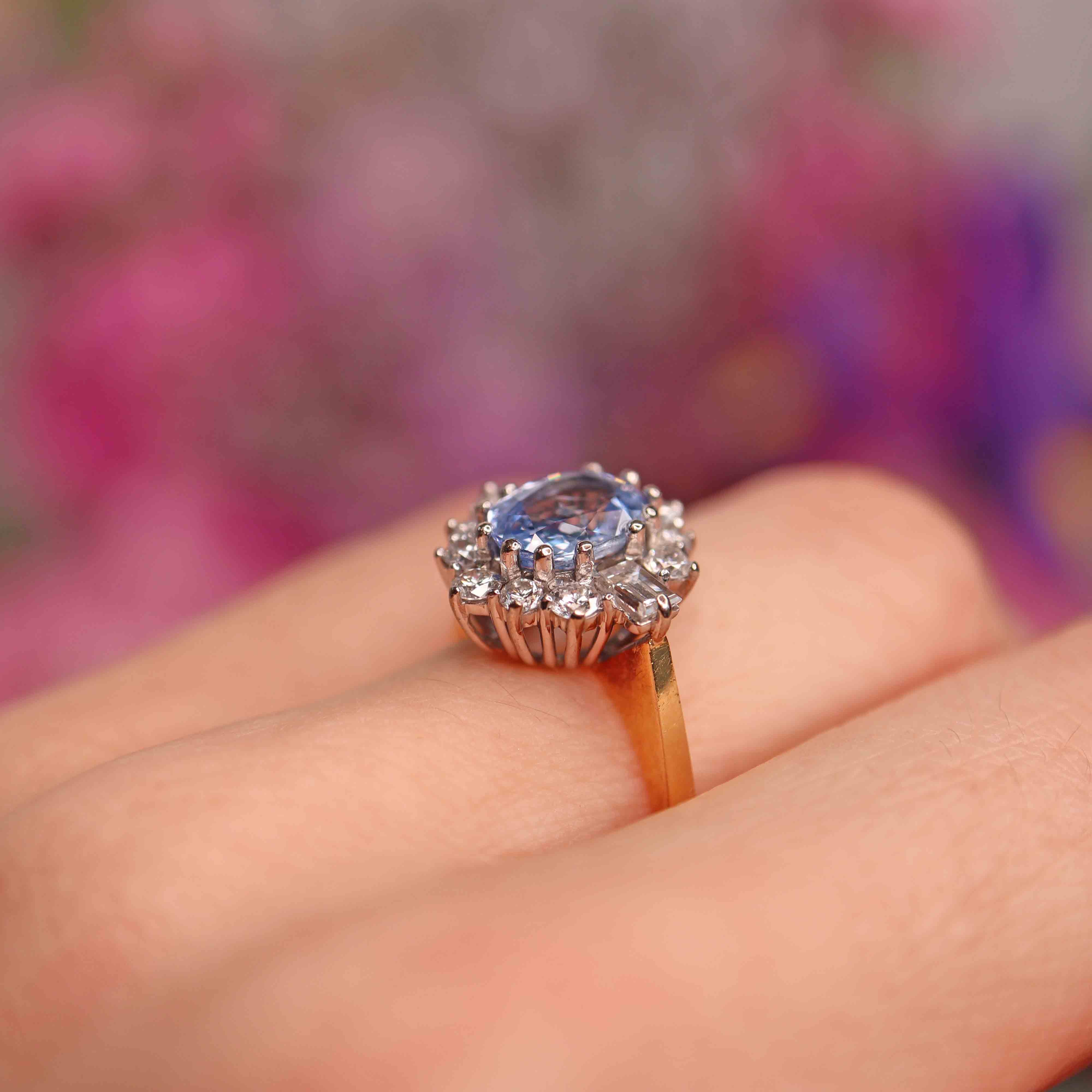Ellibelle Jewellery Vintage 1988 Ceylon Sapphire & Diamond 18ct Gold Cluster Engagement Ring (1.47cts)