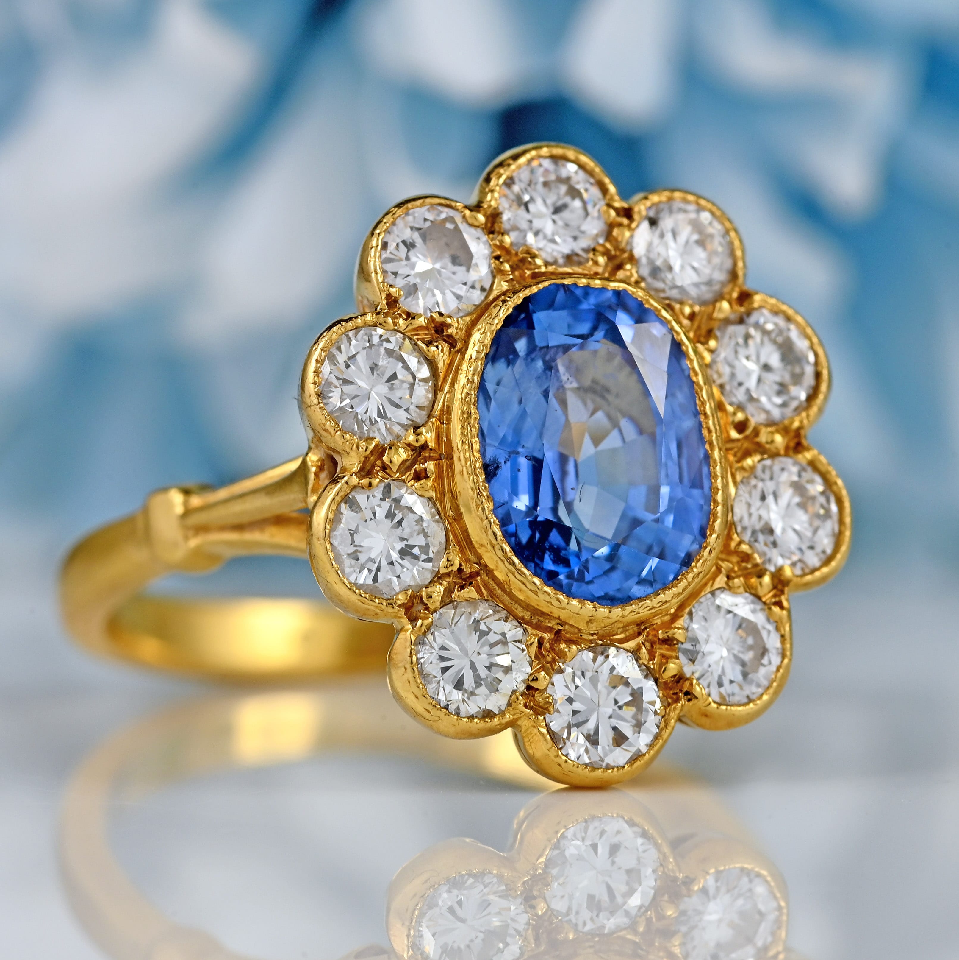 Ellibelle Jewellery Vintage 1988 Ceylon Sapphire & Diamond 18ct Gold Cluster Engagement Ring (1.85cts)