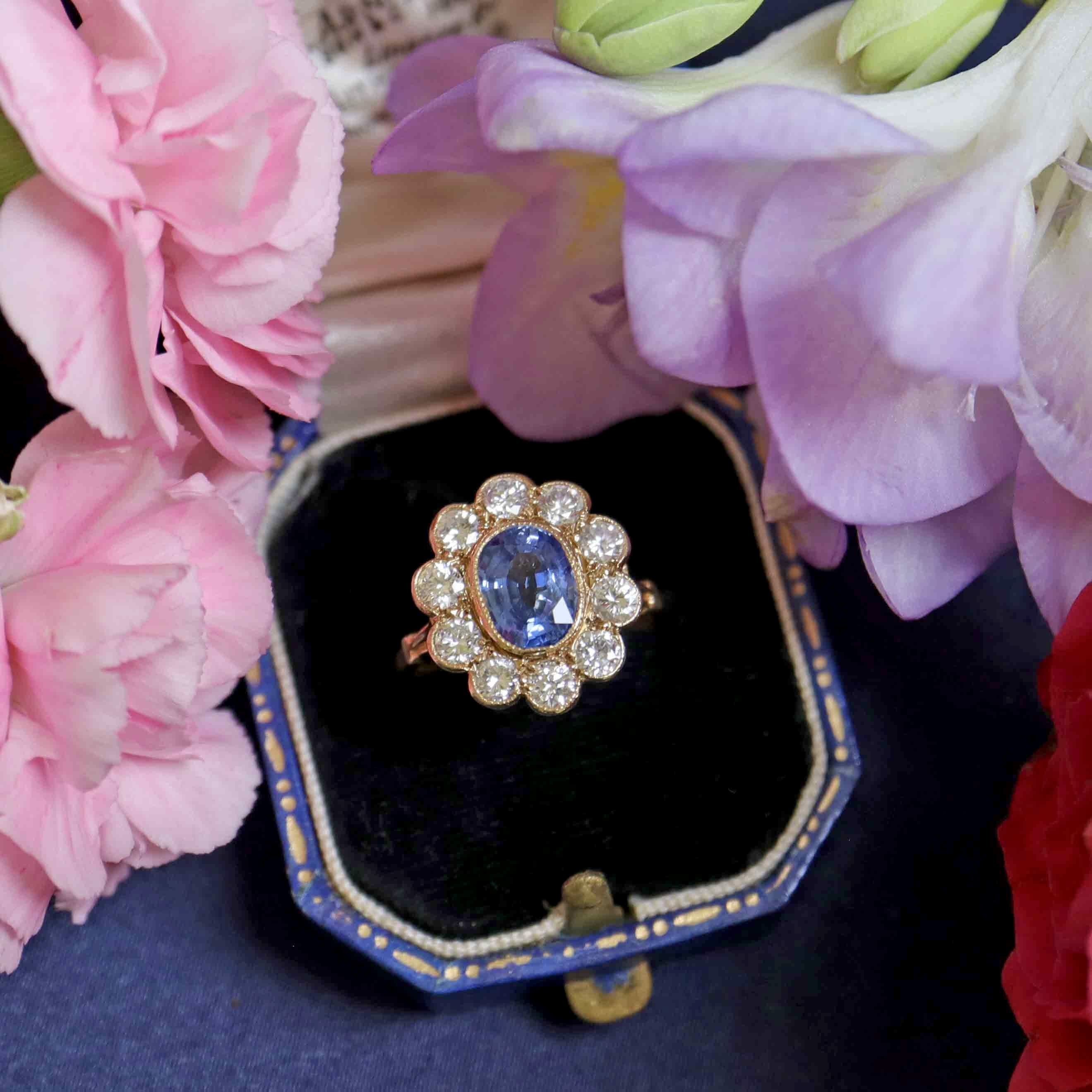 Ellibelle Jewellery Vintage 1988 Ceylon Sapphire & Diamond 18ct Gold Cluster Engagement Ring (1.85cts)