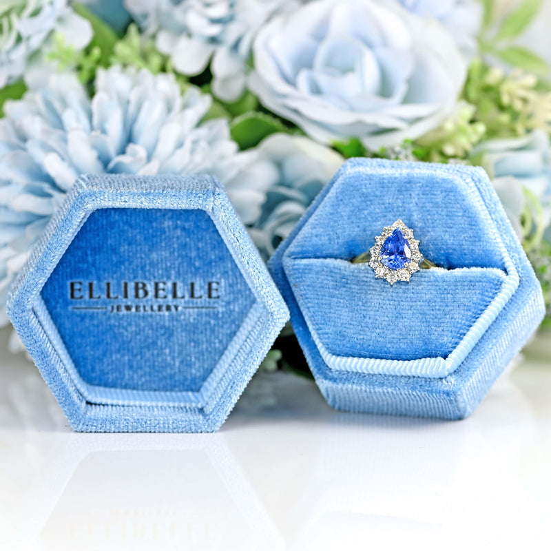 Ellibelle Jewellery Vintage 1988 Ceylon Sapphire & Diamond 18ct Gold Pear-Shaped Cluster Ring