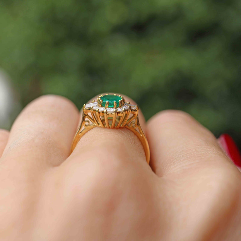 Ellibelle Jewellery Vintage 1988 Emerald & Baguette Diamond 18ct Gold Oval Cluster Ring