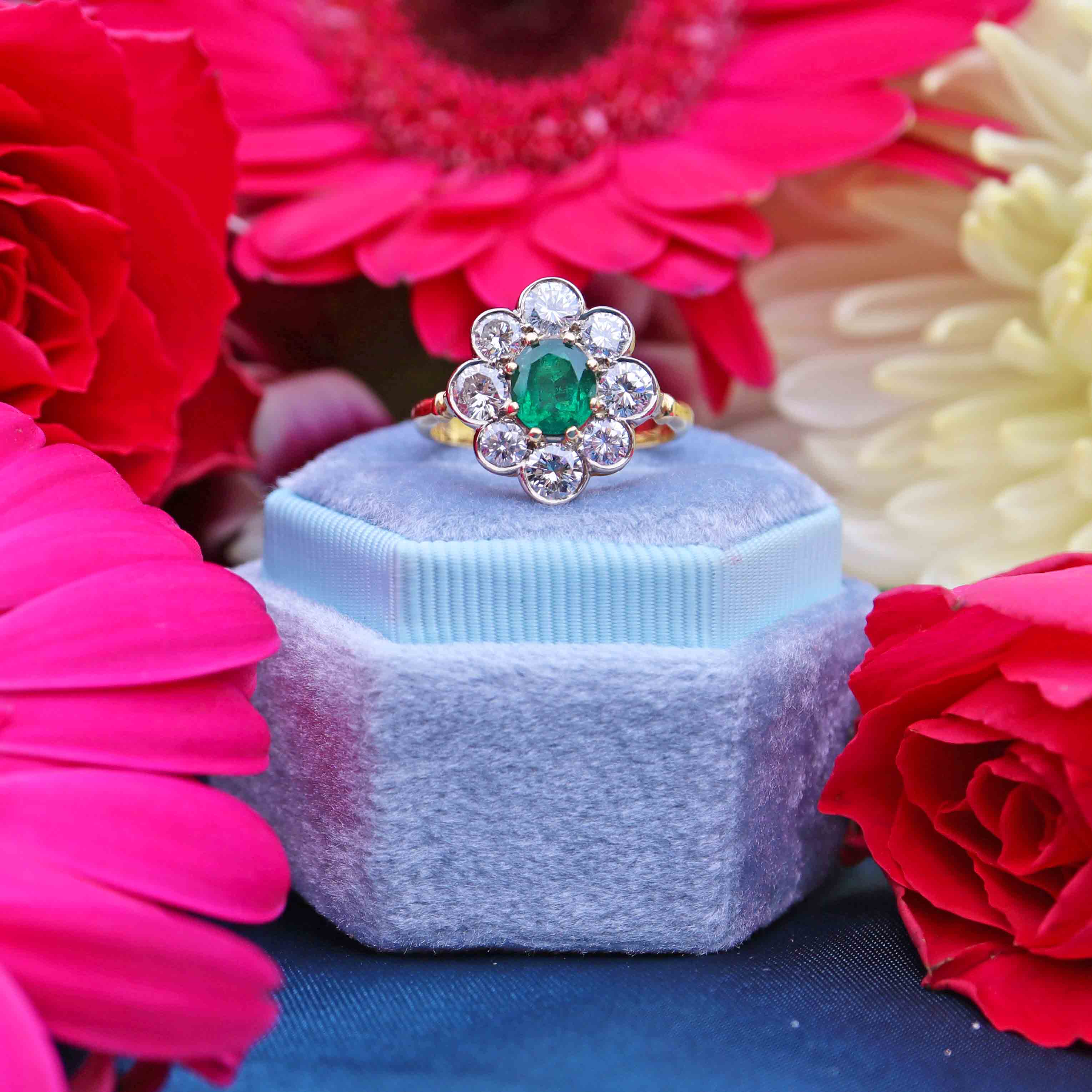 Ellibelle Jewellery Vintage 1988 Emerald & Diamond 18ct Gold Cluster Engagement Ring (0.85cts)