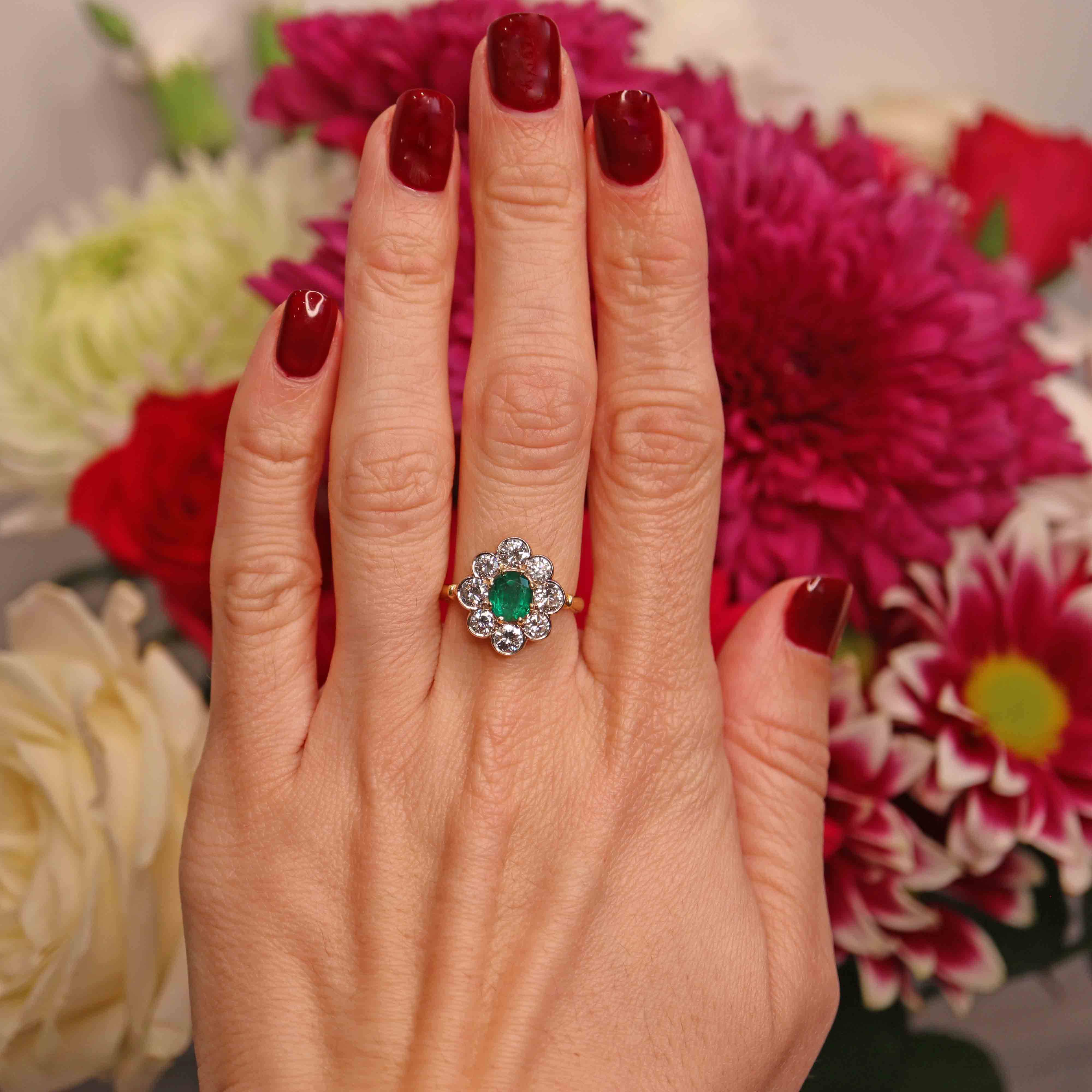 Ellibelle Jewellery Vintage 1988 Emerald & Diamond 18ct Gold Cluster Engagement Ring (0.85cts)