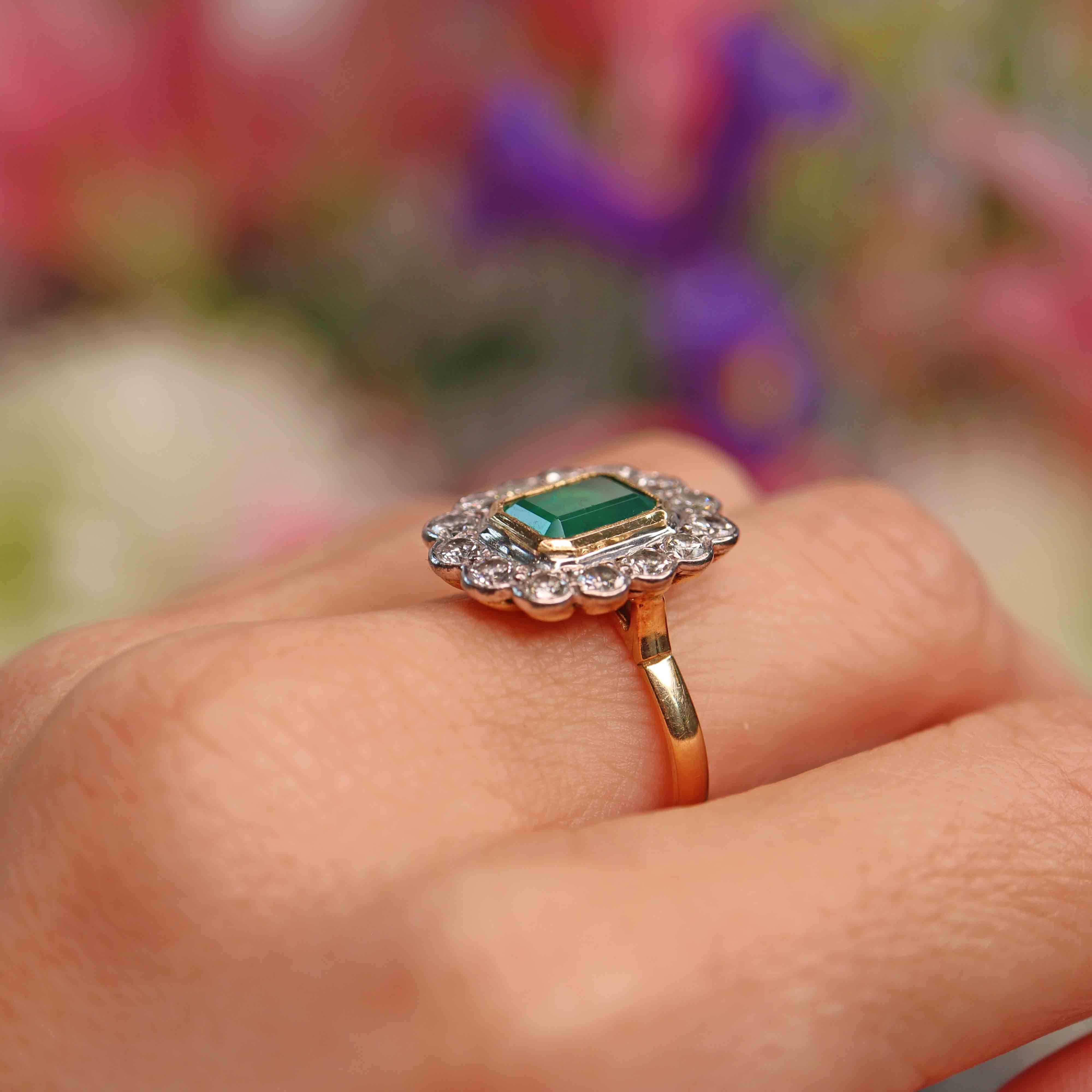 Ellibelle Jewellery Vintage 1988 Emerald & Diamond 18ct Gold Cluster Engagement Ring (2.17cts)