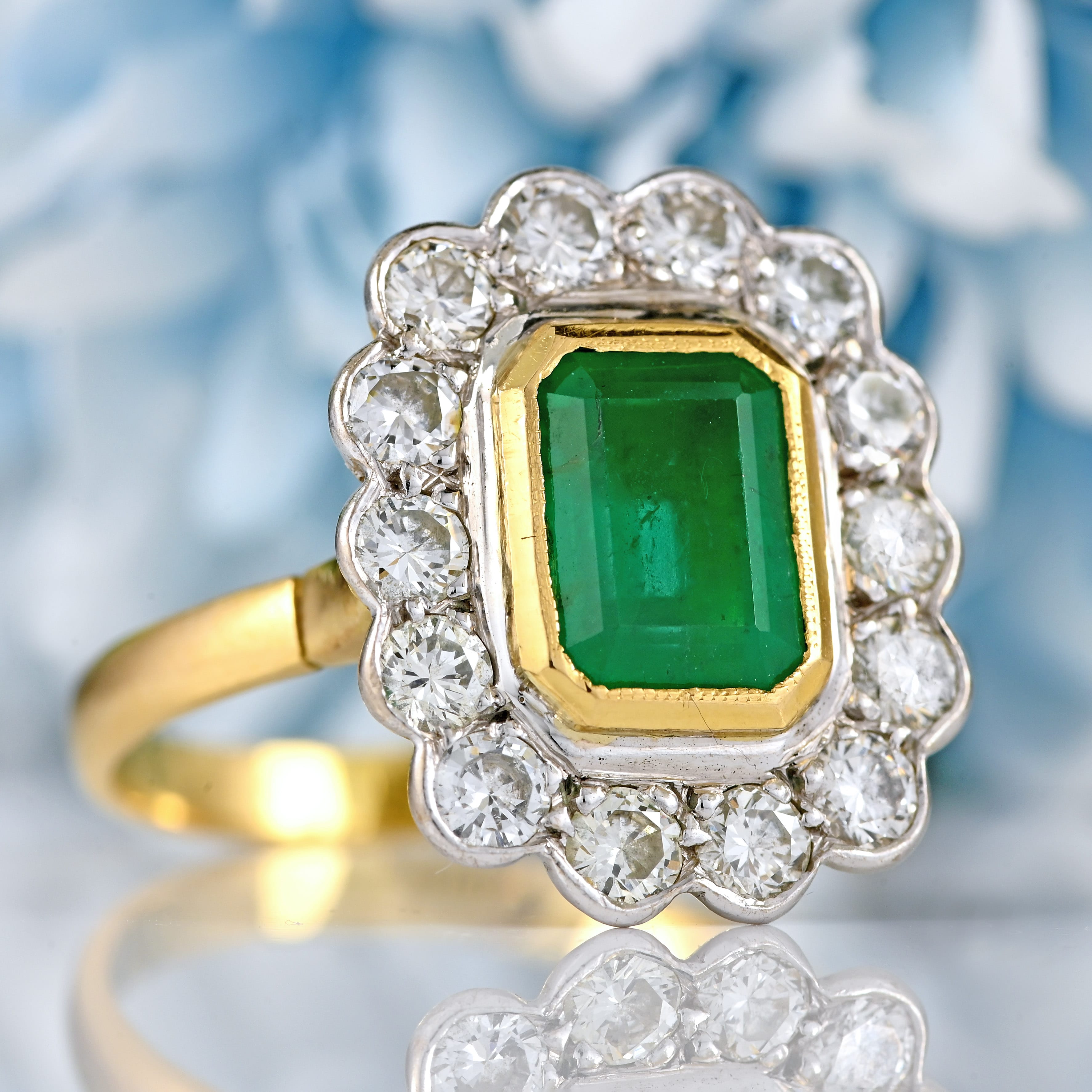 Ellibelle Jewellery Vintage 1988 Emerald & Diamond 18ct Gold Cluster Engagement Ring (2.17cts)