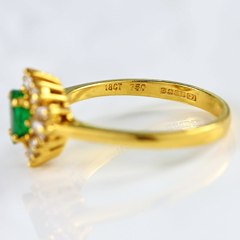 Ellibelle Jewellery Vintage 1988 Emerald & Vari-Cut Diamond 18ct Gold Pear Cluster Ring