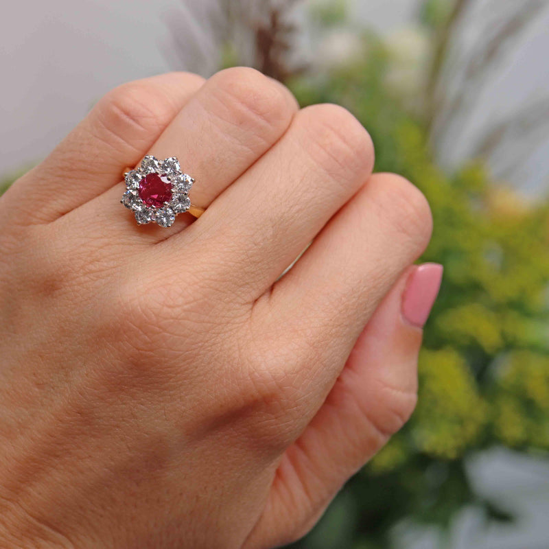 Ellibelle Jewellery Vintage 1988 Ruby & Diamond 18ct Gold Daisy Cluster Ring
