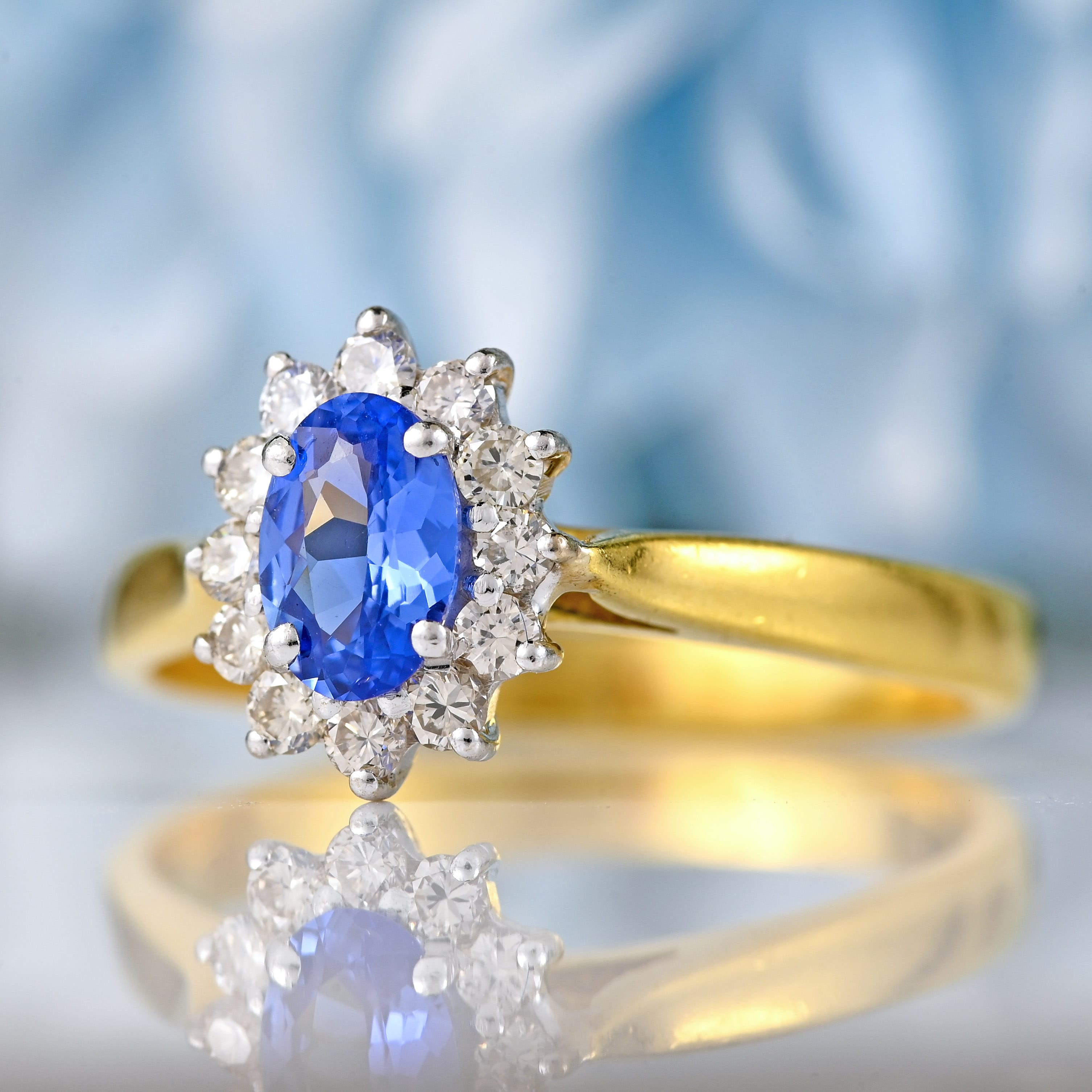 Ellibelle Jewellery Vintage 1988 Sapphire & Diamond 18ct Gold Cluster Ring