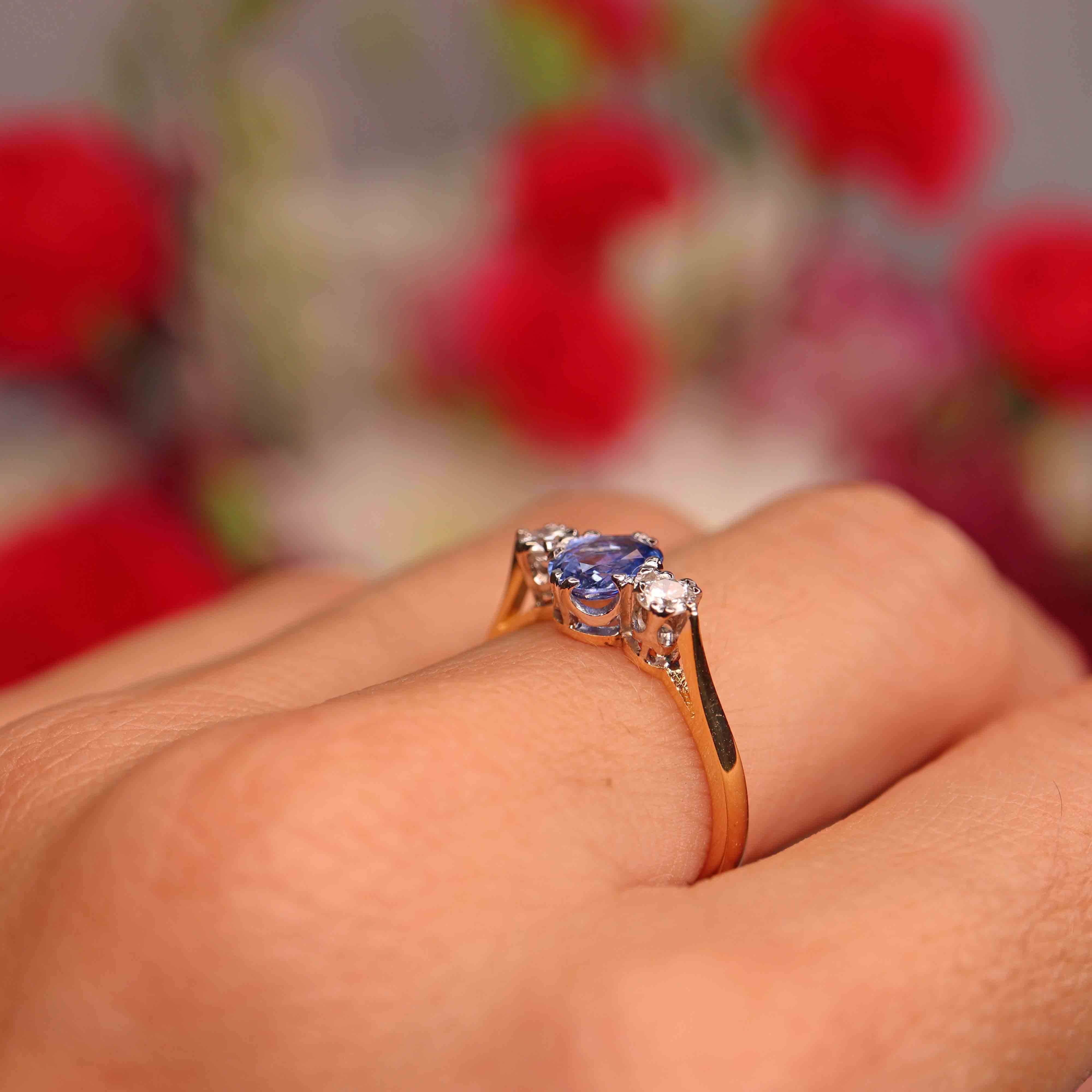 Ellibelle Jewellery Vintage 1988 Sapphire & Diamond 18ct Gold Three-Stone Trilogy Ring