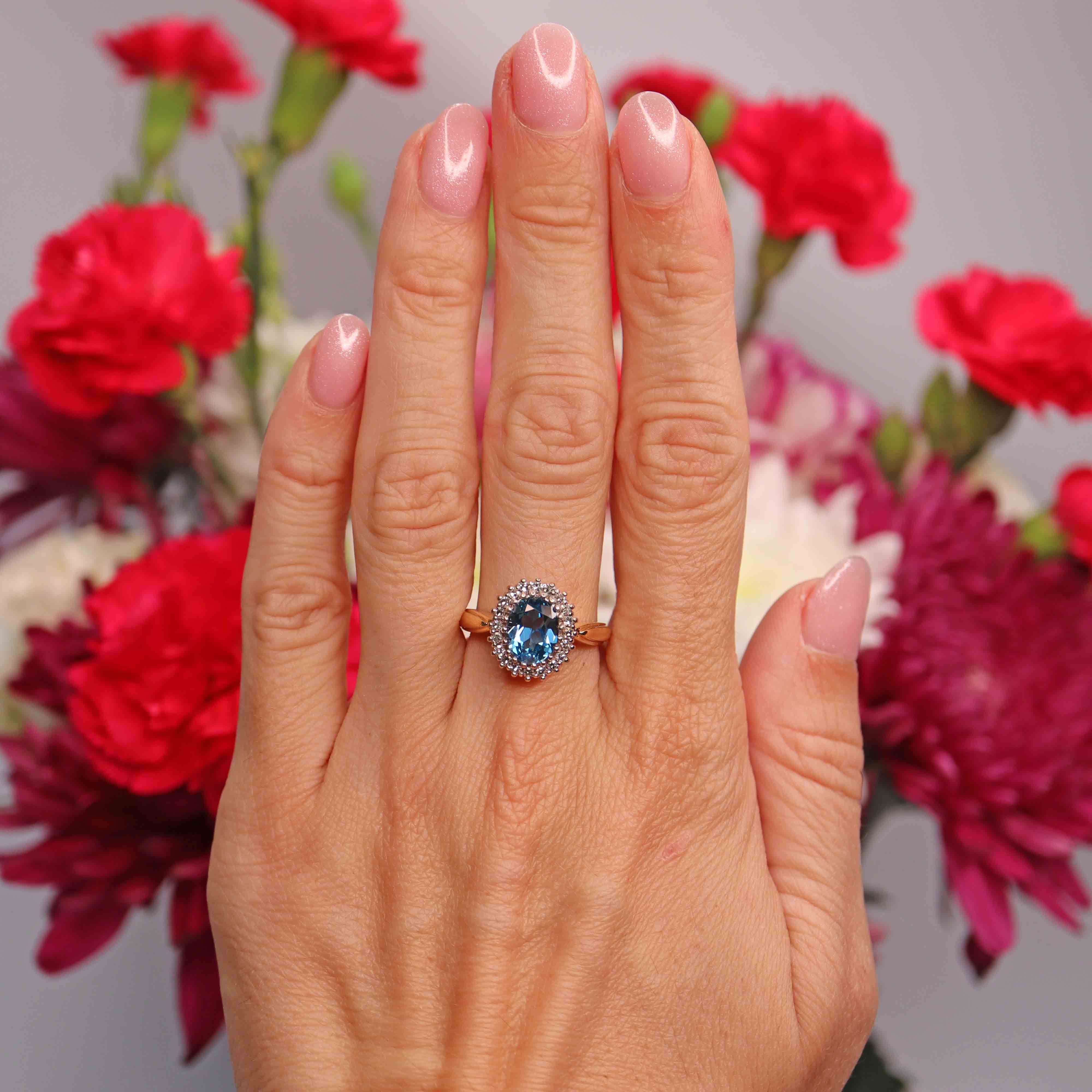 Ellibelle Jewellery Vintage 1989 Blue Topaz & Diamond 18ct Gold Cluster Ring (2.35cts)
