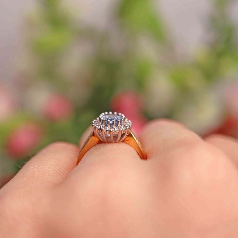Ellibelle Jewellery Vintage 1989 Ceylon Sapphire & Diamond 18ct Gold Cluster Ring