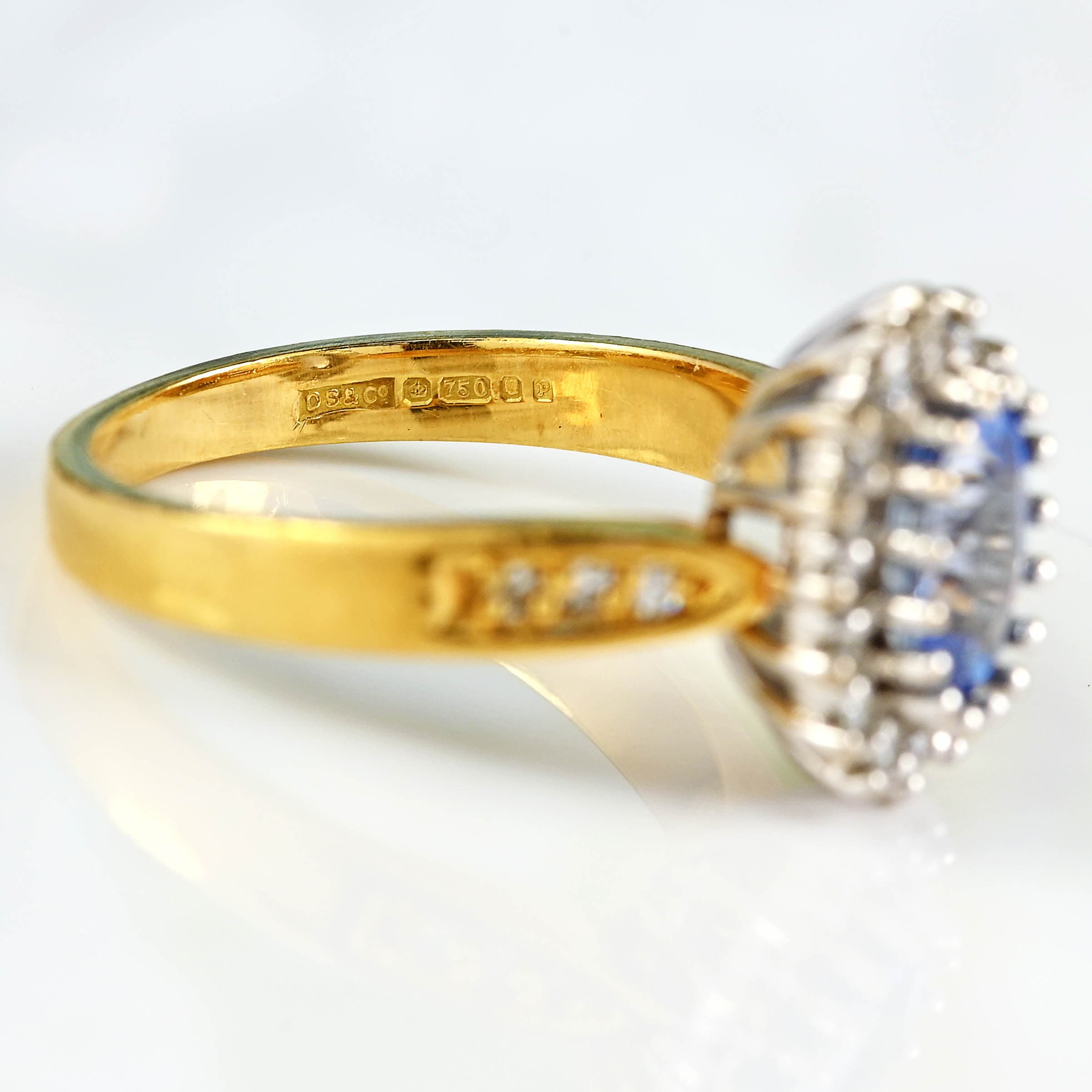 Ellibelle Jewellery Vintage 1989 Ceylon Sapphire & Diamond 18ct Gold Cluster Ring