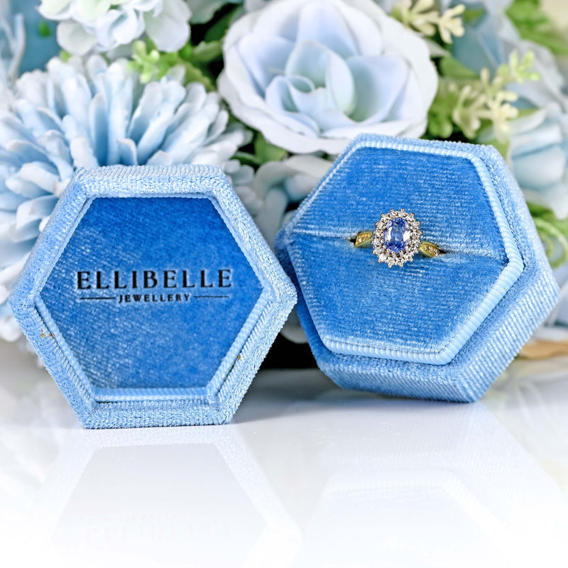 Ellibelle Jewellery Vintage 1989 Ceylon Sapphire & Diamond 18ct Gold Cluster Ring