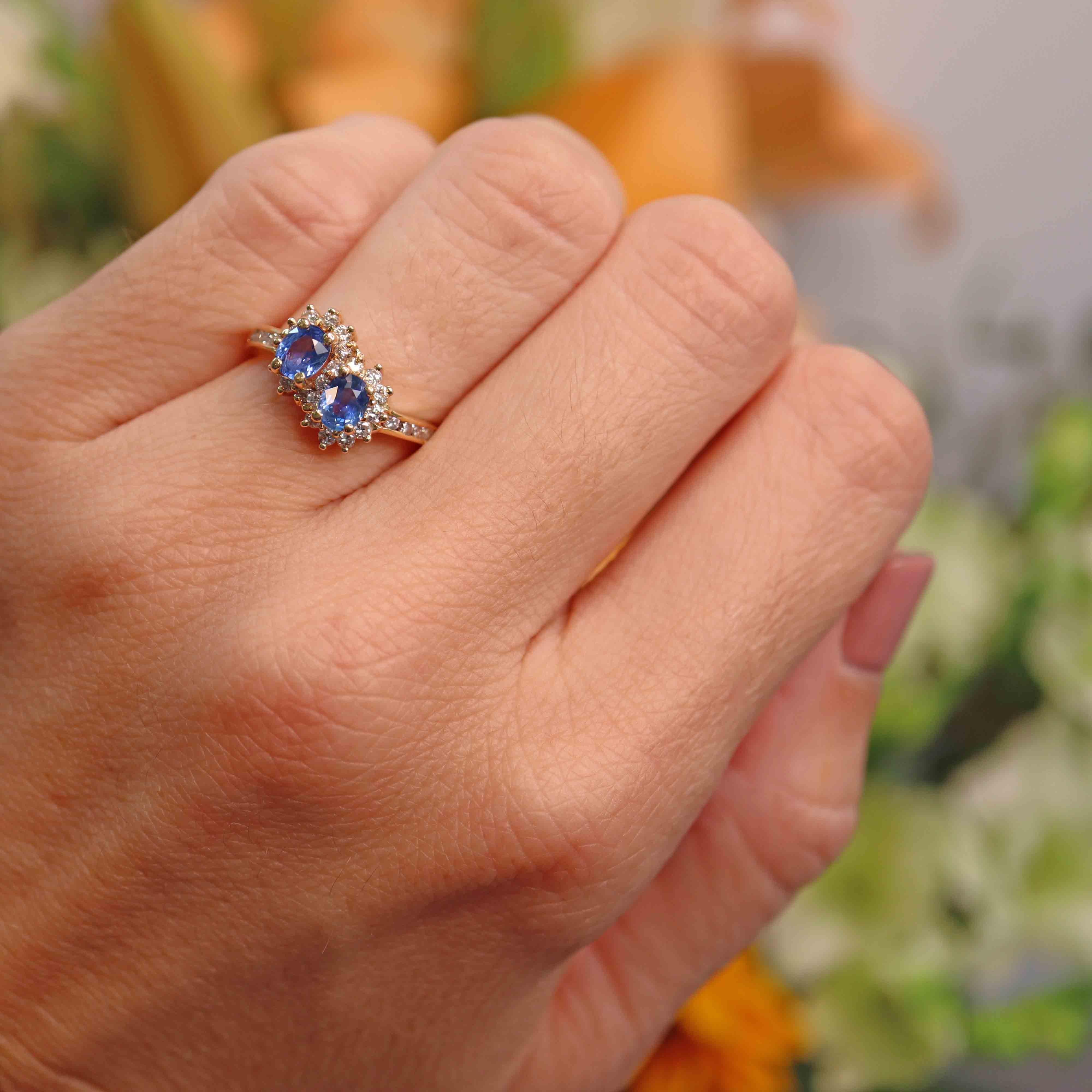 Ellibelle Jewellery Vintage 1989 Ceylon Sapphire & Diamond 18ct Gold Double-Cluster Ring