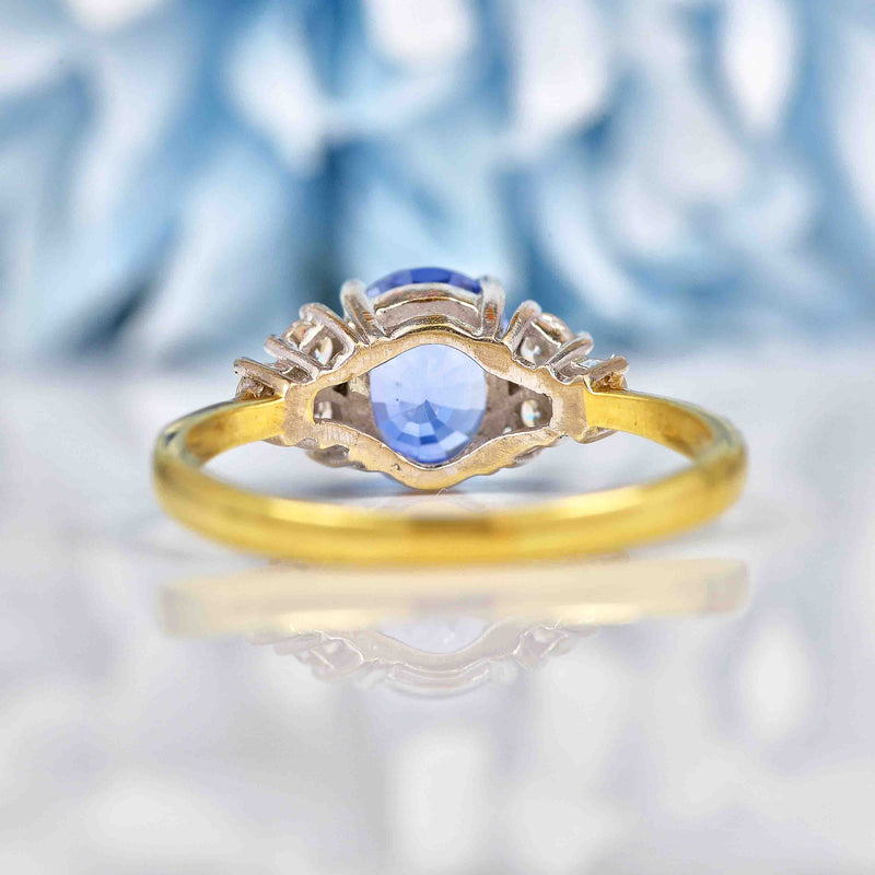 Ellibelle Jewellery Vintage 1989 Ceylon Sapphire & Diamond 18ct Gold Ring