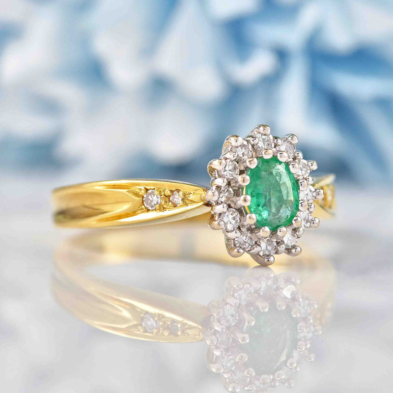 Ellibelle Jewellery Vintage 1989 Emerald & Diamond 18ct Gold Cluster Ring