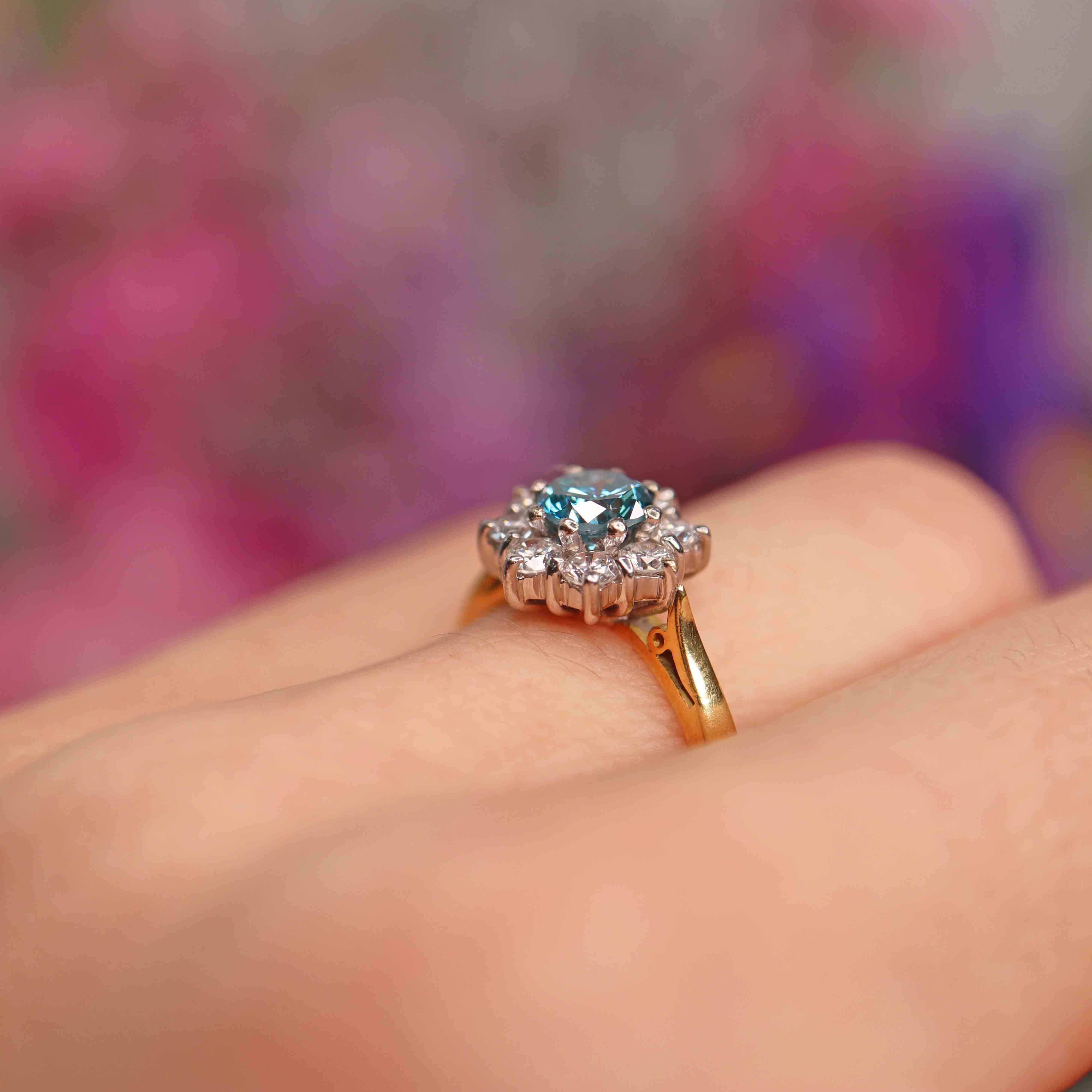 Ellibelle Jewellery Vintage 1989 Fancy Coloured Blue Diamond & Diamond 18ct Gold Daisy Cluster Ring