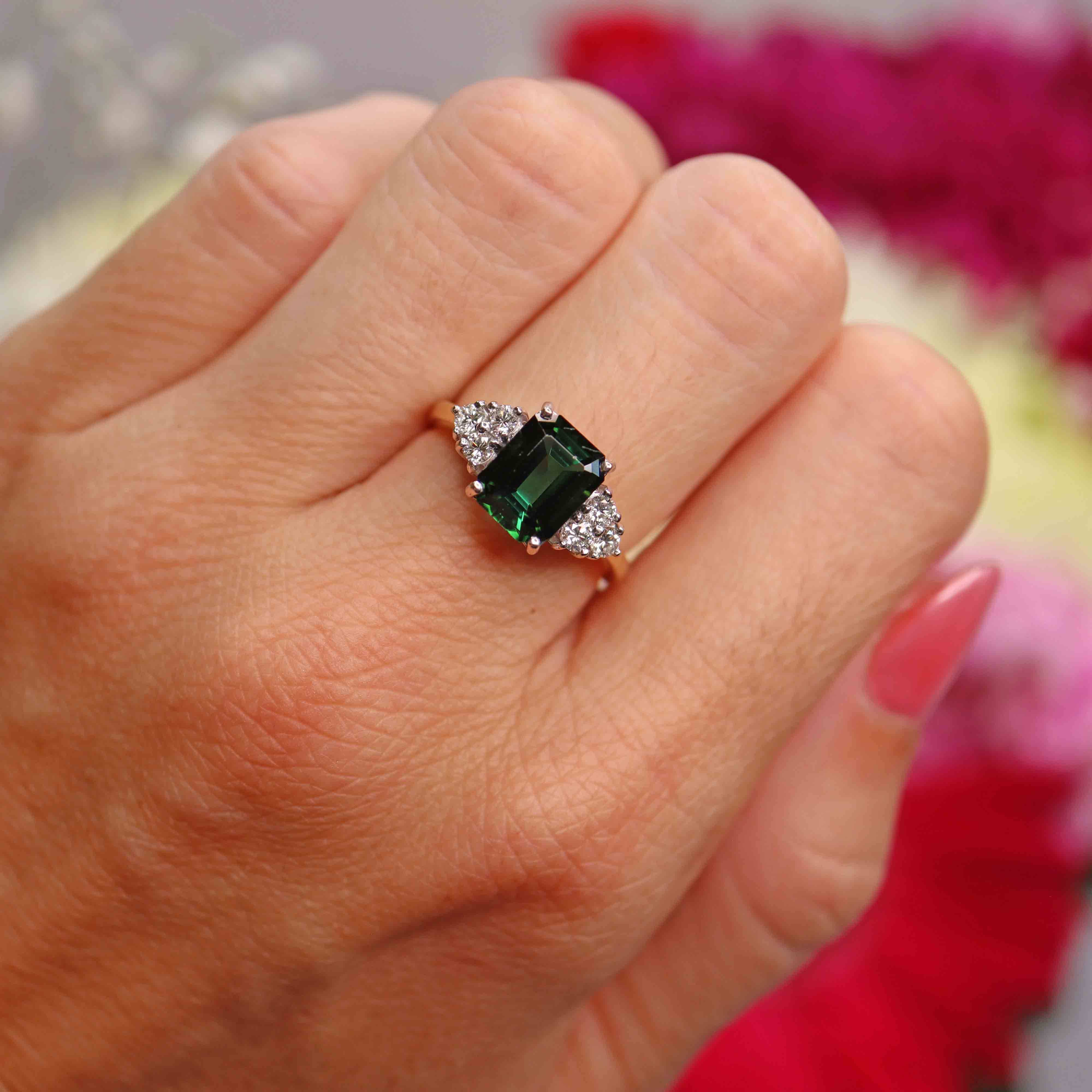 Ellibelle Jewellery Vintage 1989 Green Tourmaline & Diamond 18ct Gold Ring