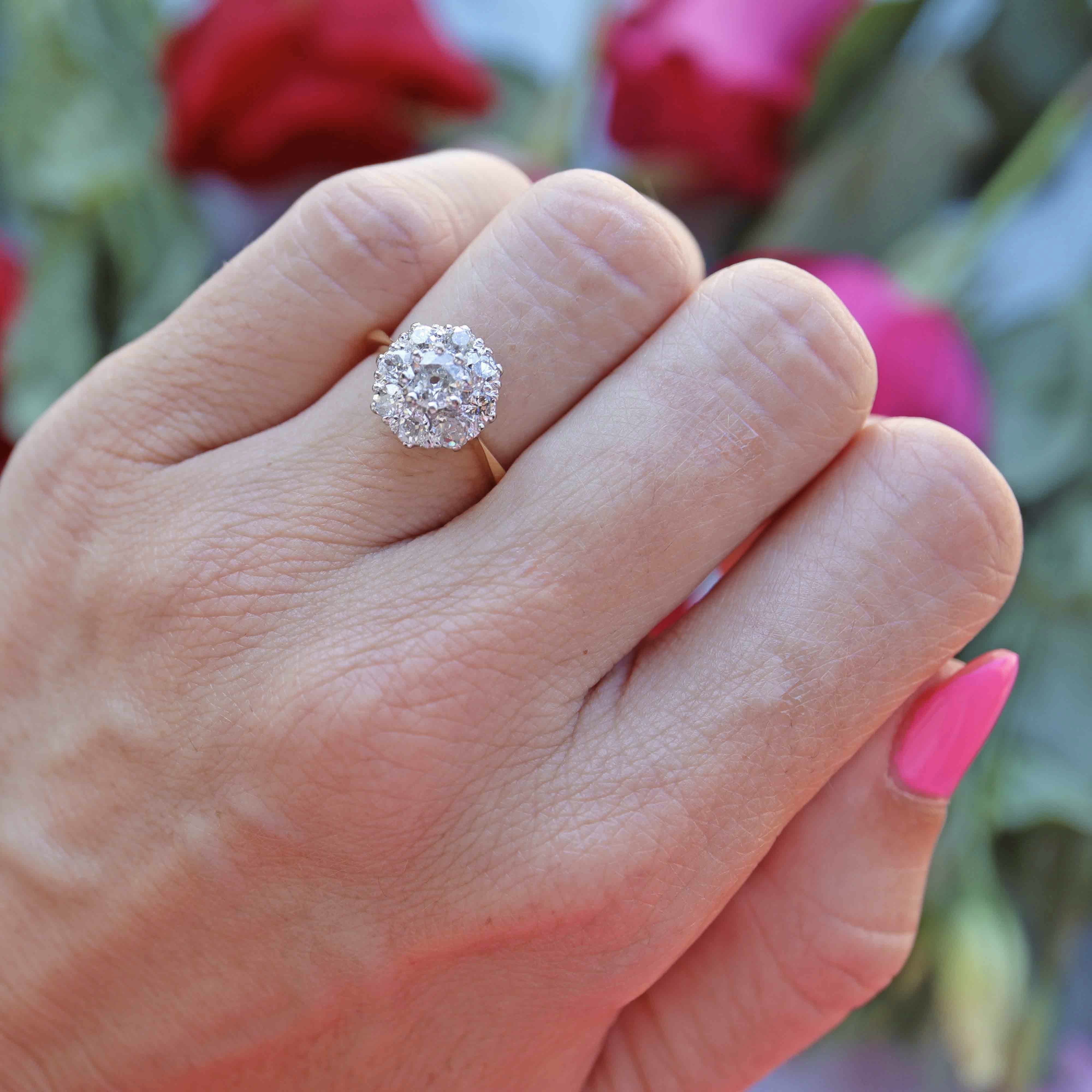 Ellibelle Jewellery Vintage 1989 Old-Mine-Cut Diamond 18ct Gold Cluster Ring (1.13cts)