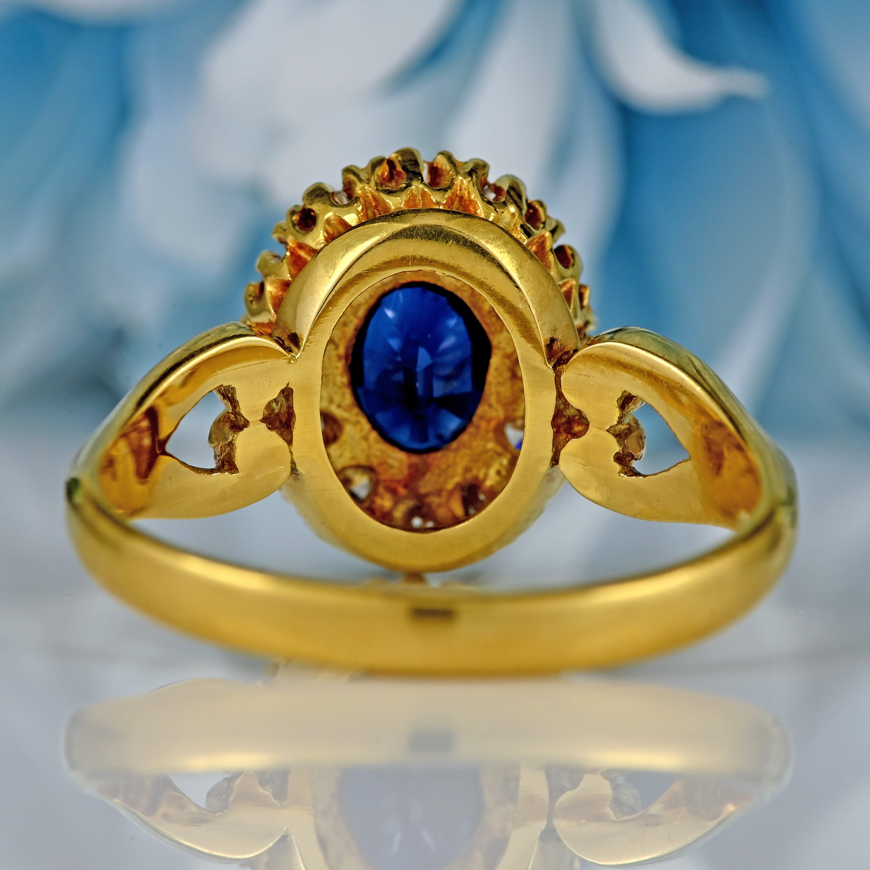 Ellibelle Jewellery Vintage 1989 Sapphire & Diamond 18ct Gold Cluster Engagement Ring