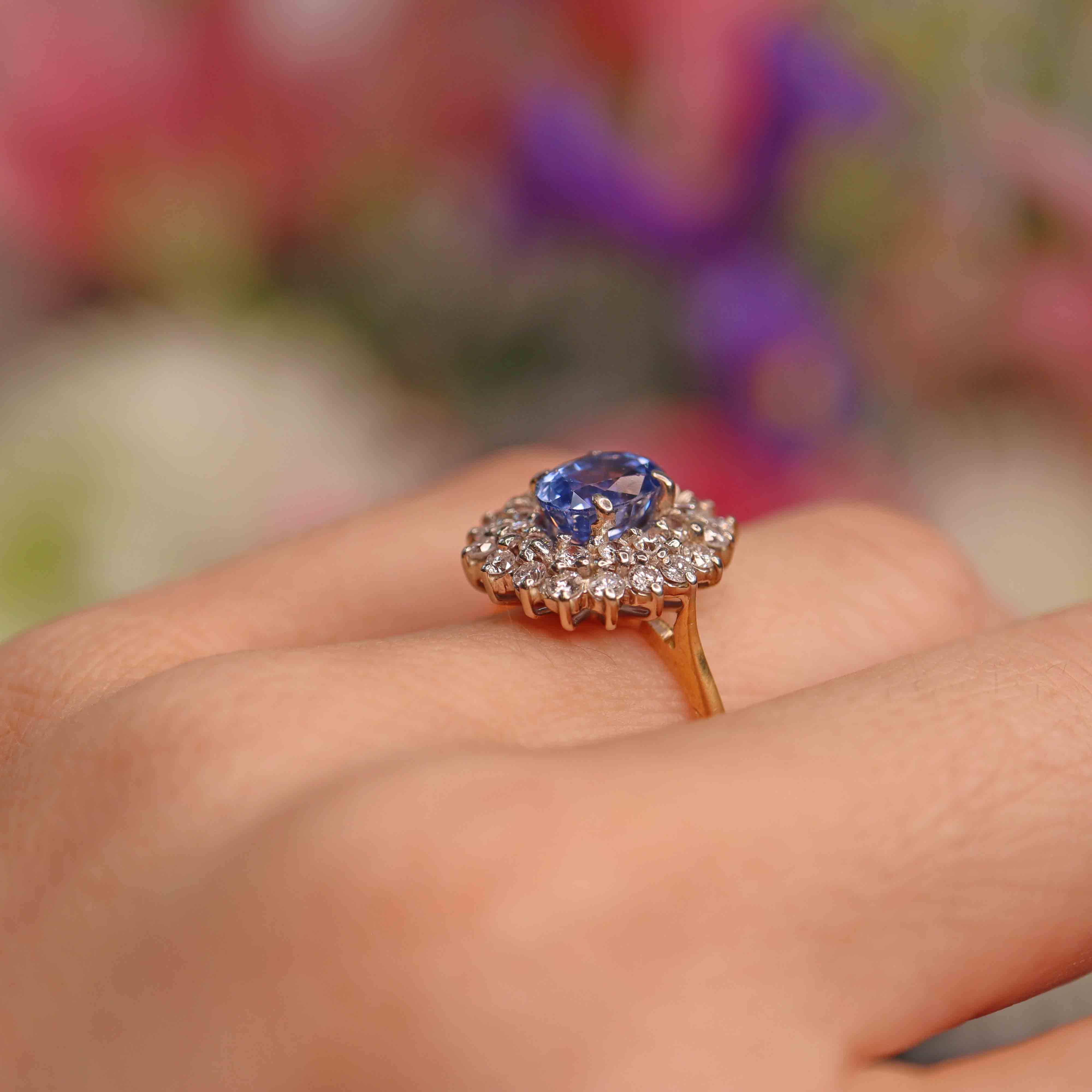 Ellibelle Jewellery Vintage 1989 Sapphire & Diamond 18ct Gold Double Cluster Ring
