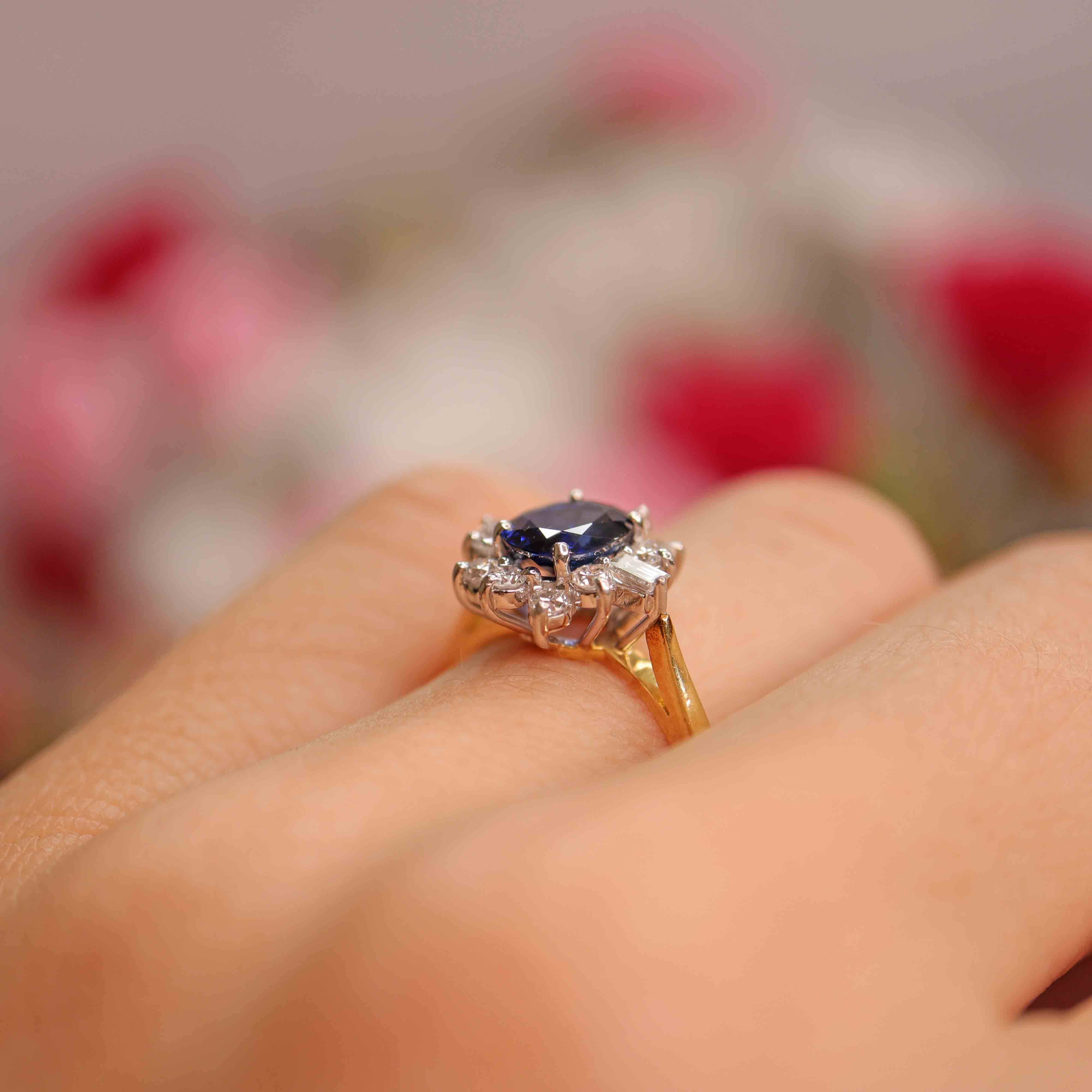 Ellibelle Jewellery Vintage 1989 Sapphire & Vari-Cut Diamond 18ct Gold Cluster Ring