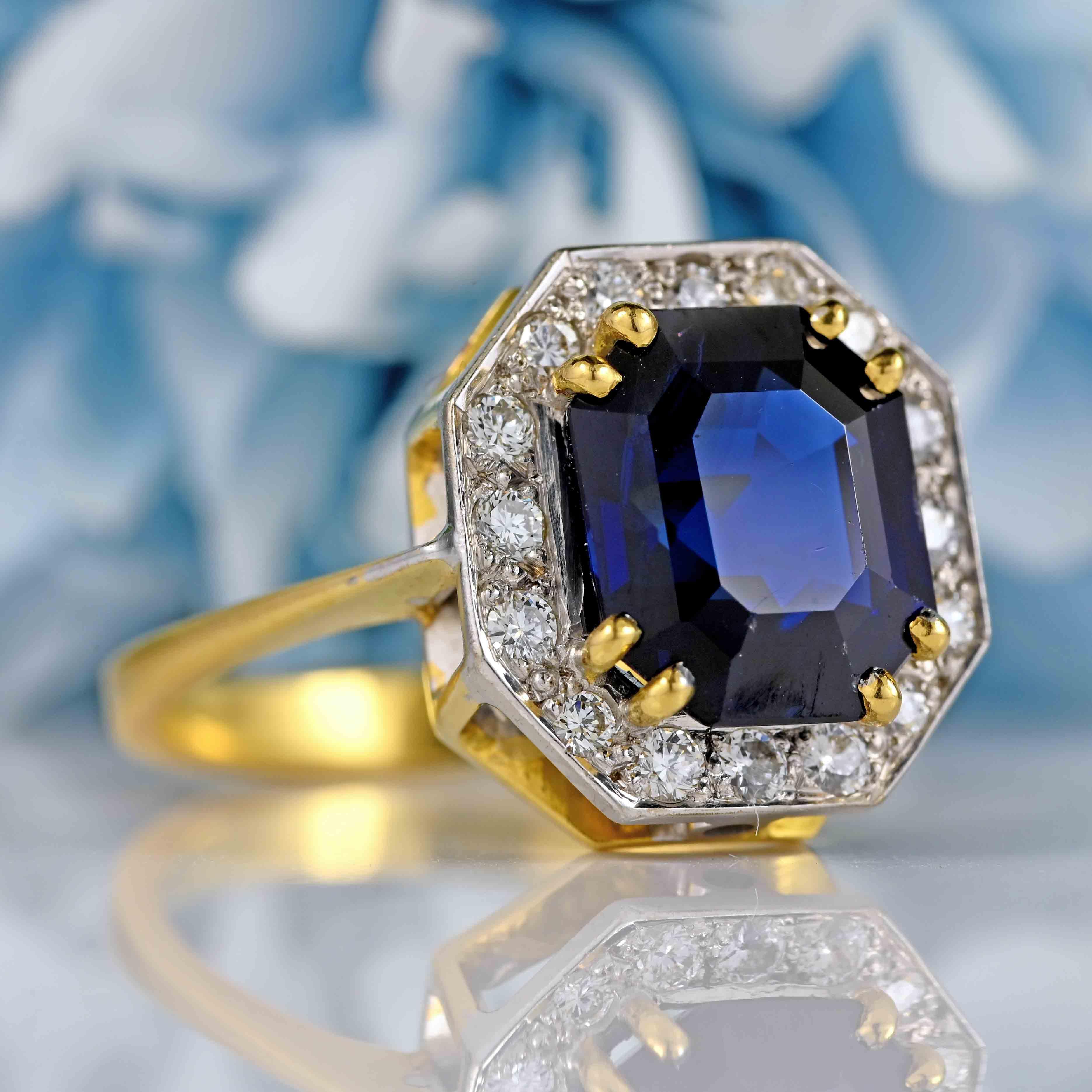 Ellibelle Jewellery Vintage 1990 Emerald-Cut Sapphire & Diamond 18ct Gold Ring (5.20ct)