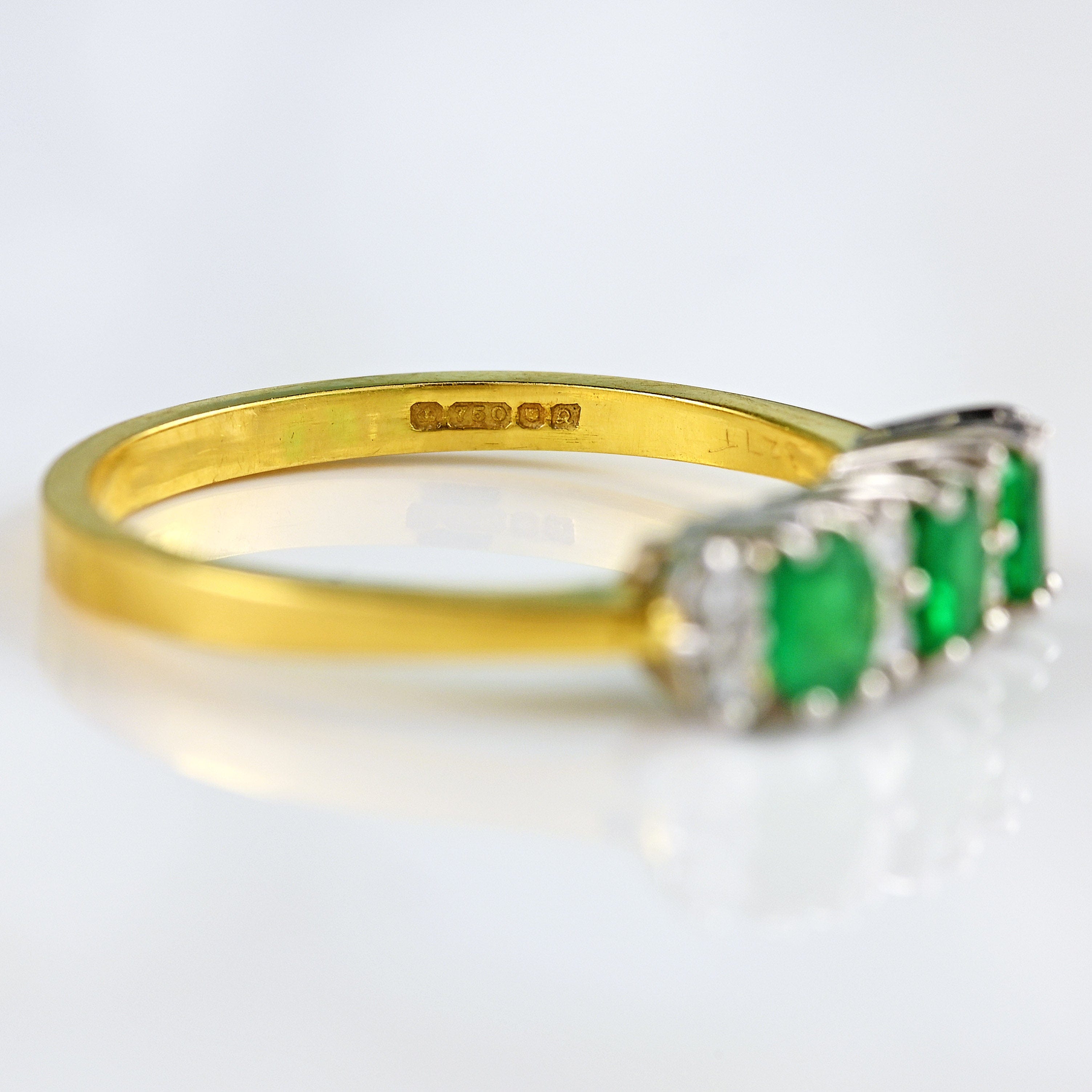 Ellibelle Jewellery Vintage 1990 Emerald & Diamond 18ct Gold Ring