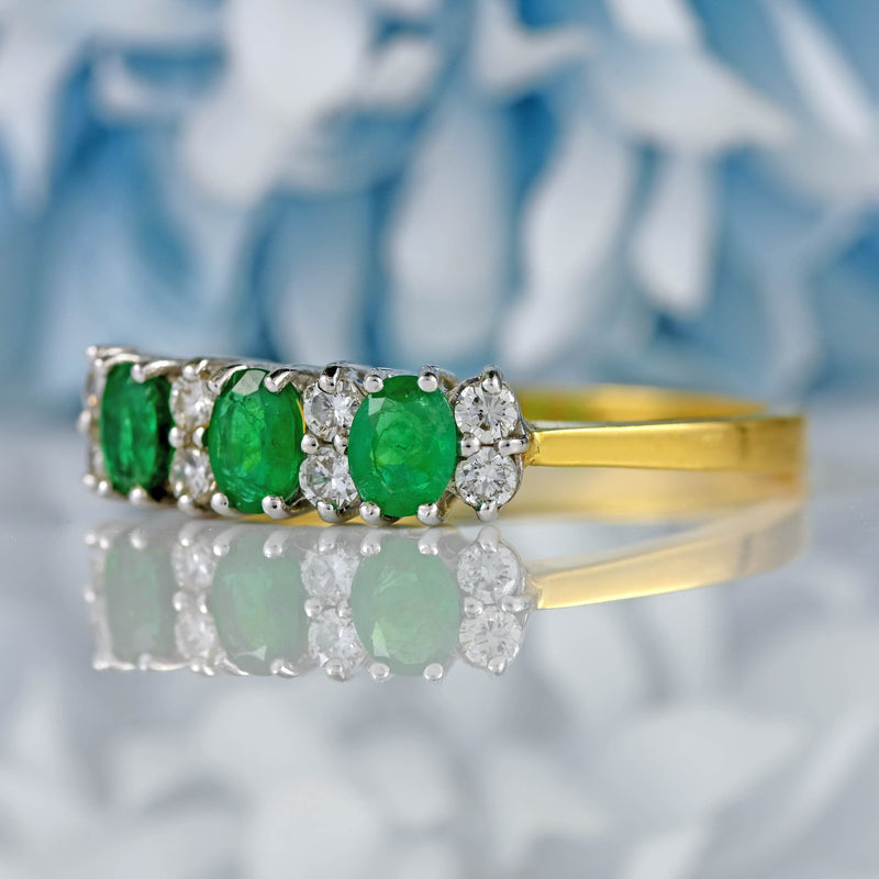 Ellibelle Jewellery Vintage 1990 Emerald & Diamond 18ct Gold Ring