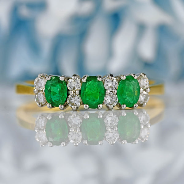 Ellibelle Jewellery Vintage 1990 Emerald & Diamond 18ct Gold Ring
