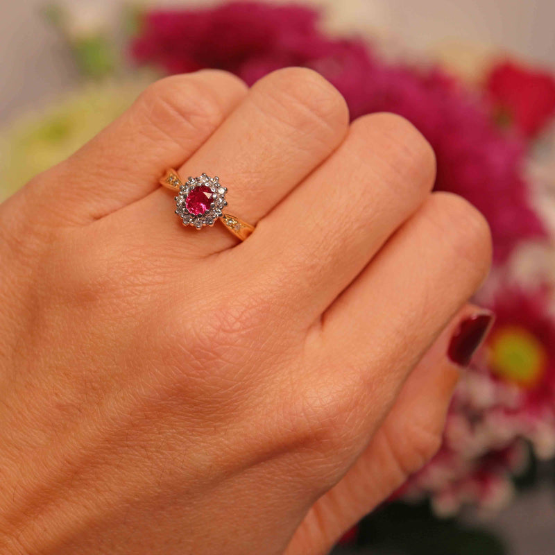 Ellibelle Jewellery Vintage 1990 Ruby & Diamond 18ct Gold Cluster Ring