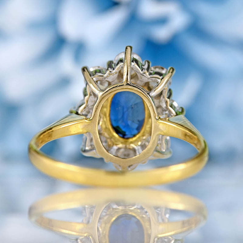 Ellibelle Jewellery Vintage 1990 Sapphire & Diamond 18ct Gold Cluster Ring (1.40cts)