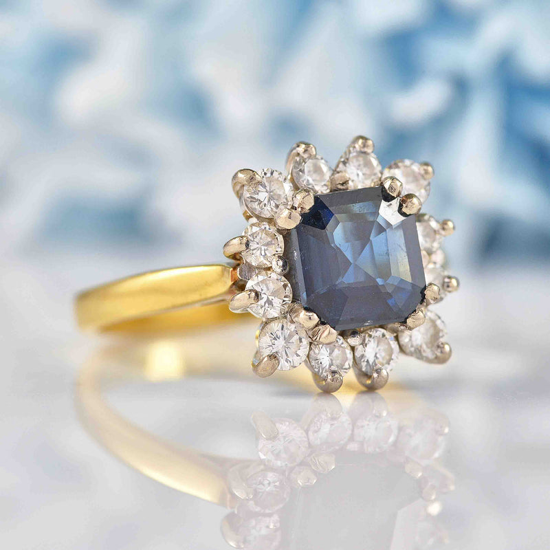 Ellibelle Jewellery Vintage 1990 Sapphire & Diamond Gold Square Cluster Ring