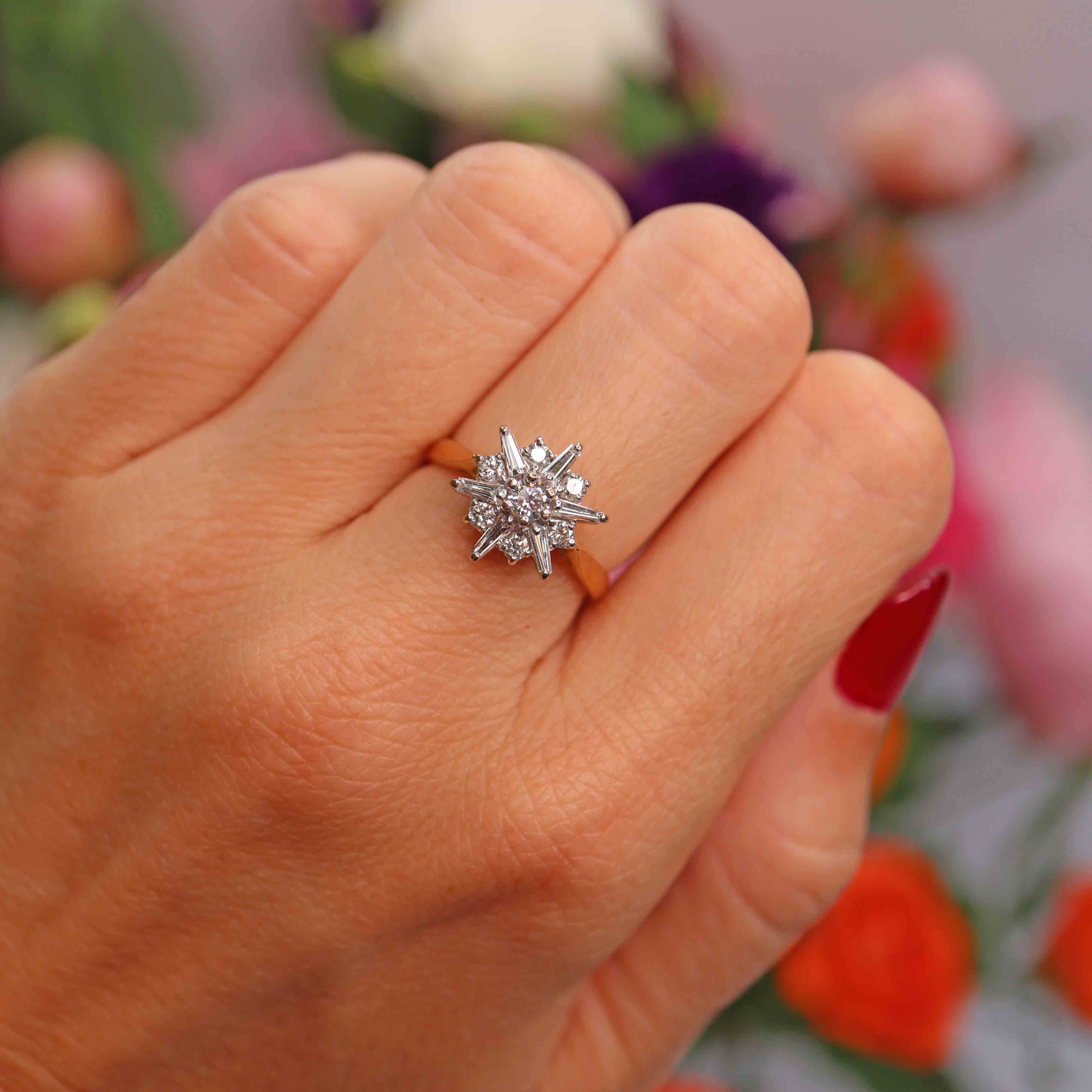 Ellibelle Jewellery Vintage 1990 Vari-Cut Diamond 18ct Gold Star-Cluster Ring (0.50cts)
