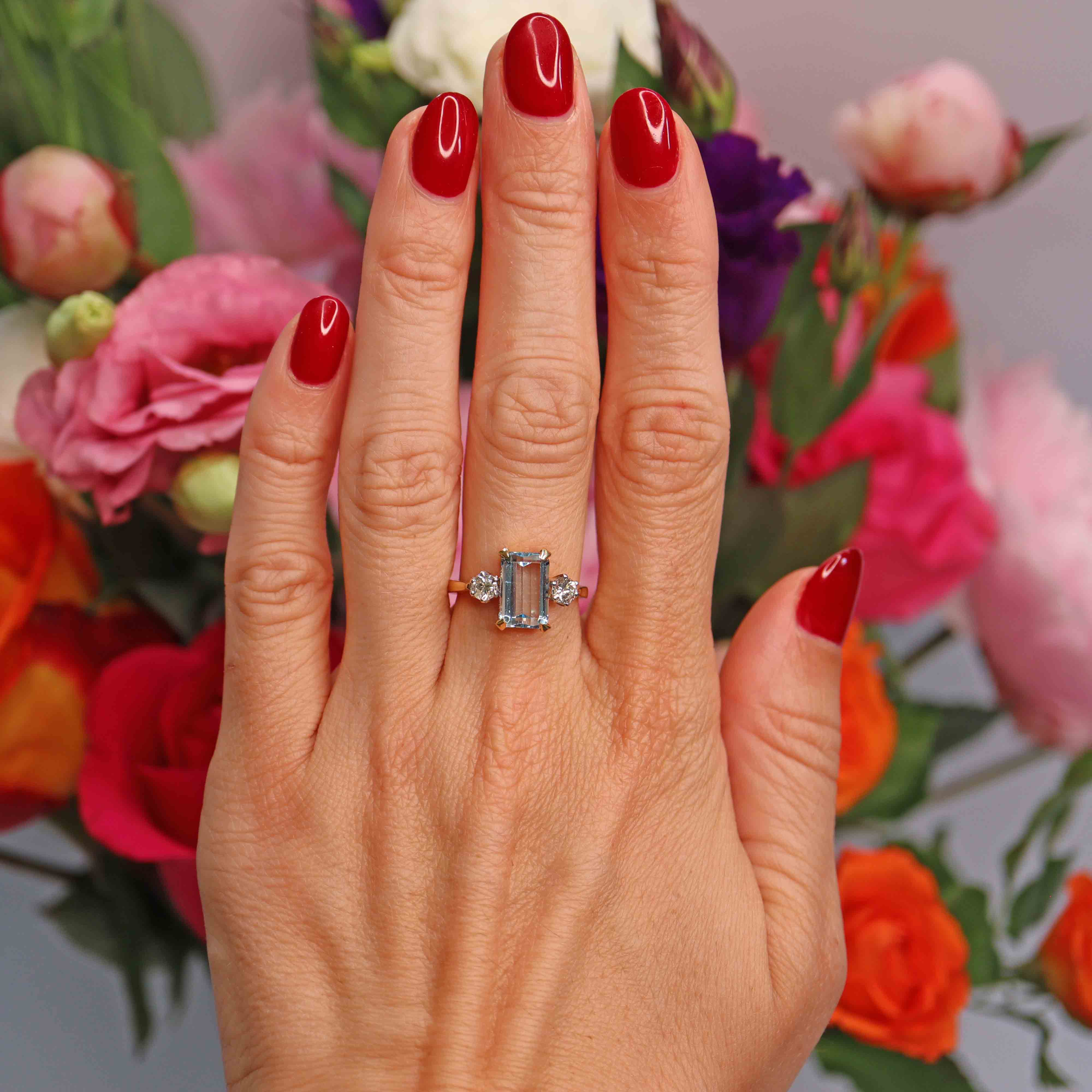 Ellibelle Jewellery Vintage 1991 Aquamarine & Diamond 18ct Gold Three-Stone Trilogy Ring