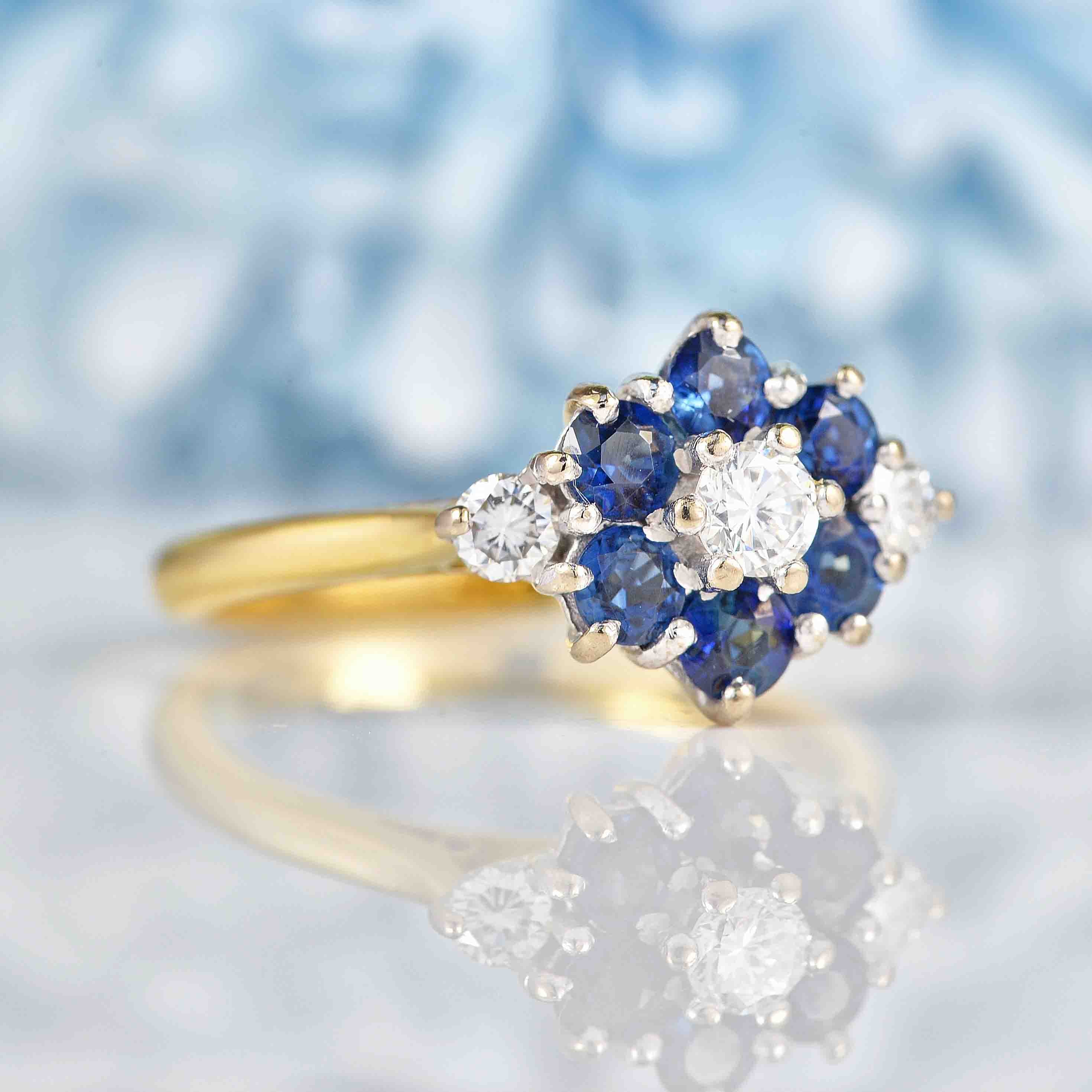 Ellibelle Jewellery Vintage 1991 Sapphire & Diamond 18ct Gold Daisy Cluster Ring