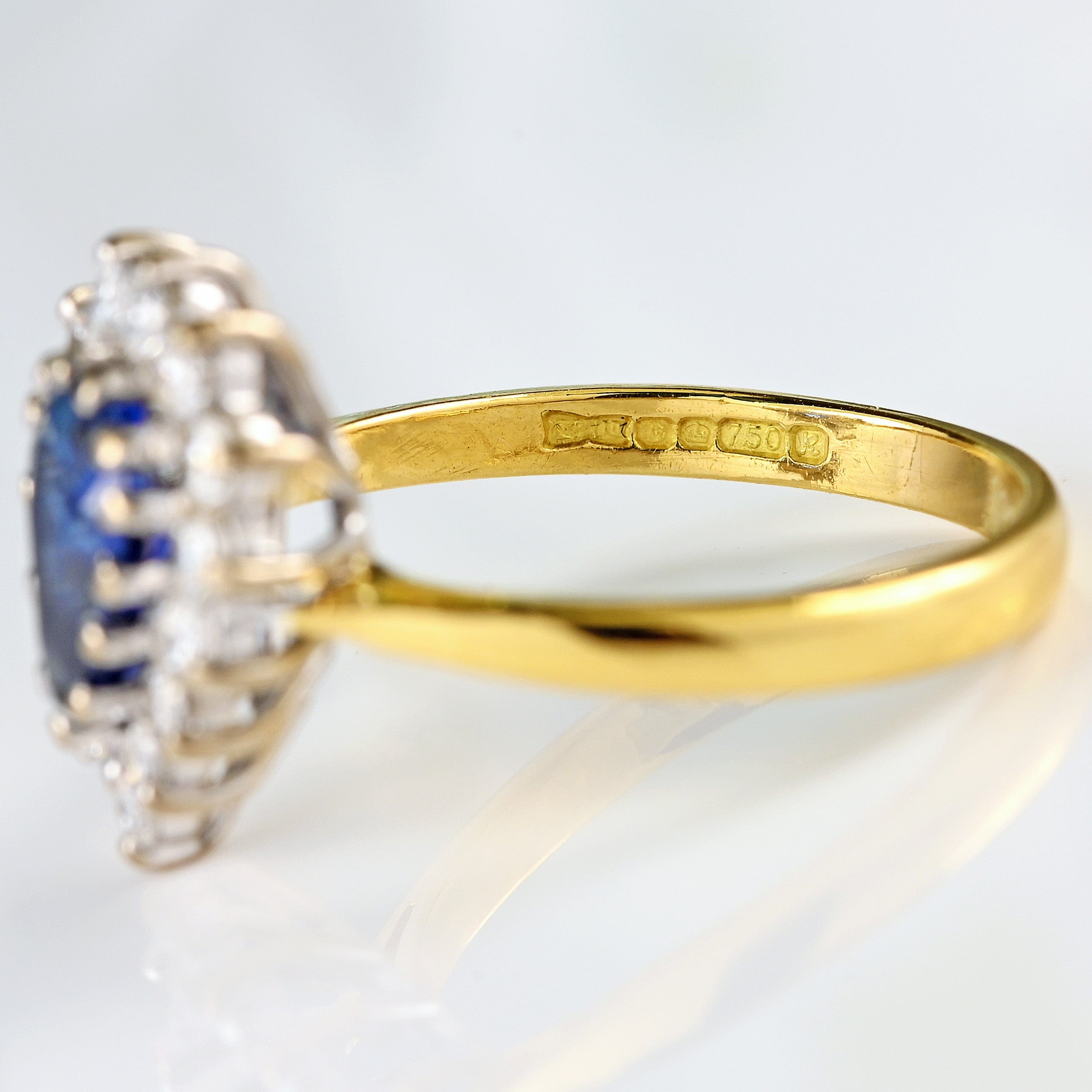 Ellibelle Jewellery Vintage 1991 Sapphire & Diamond 18ct Gold Pear Cluster Engagement Ring (1.30cts)