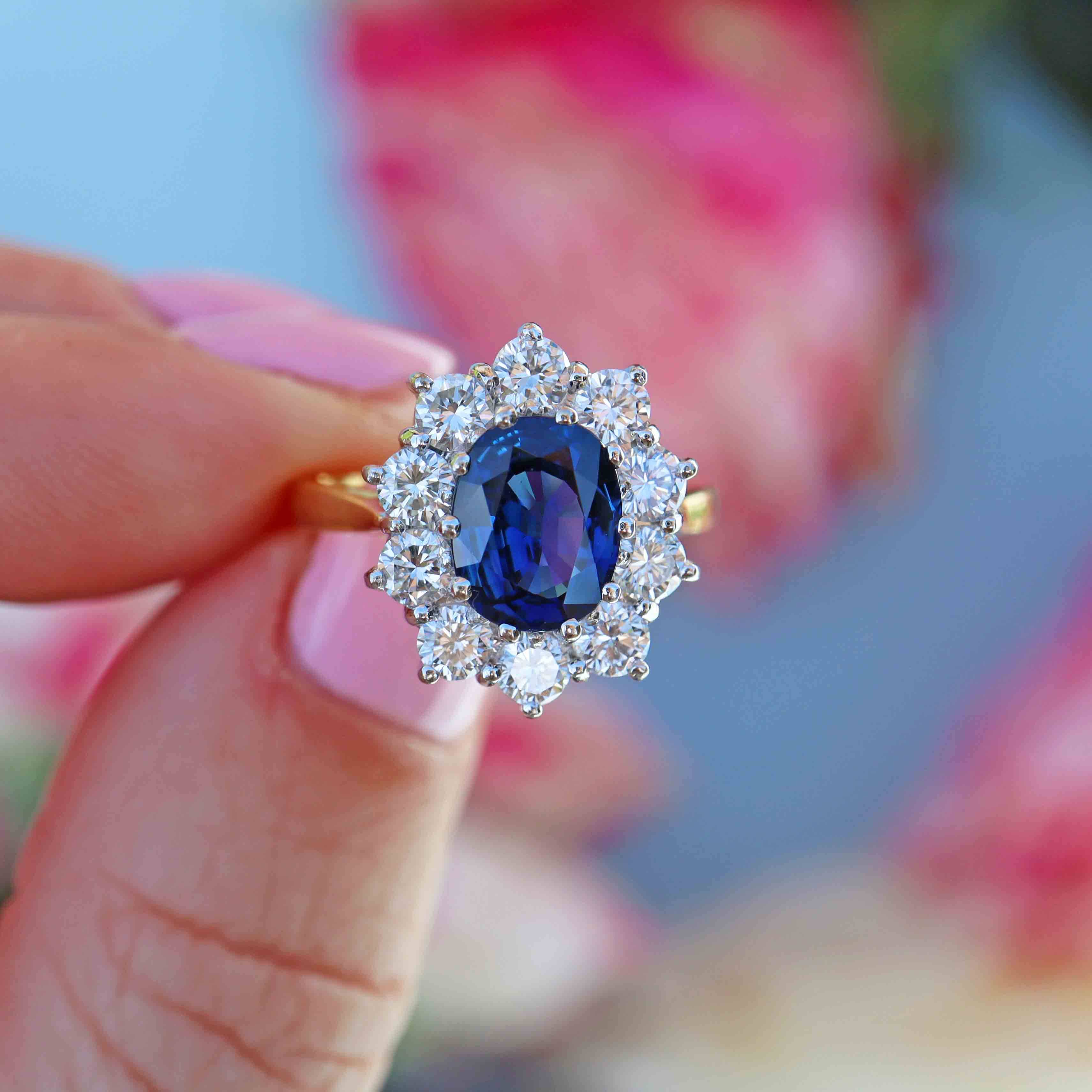 Ellibelle Jewellery Vintage 1992 Sapphire & Diamond 18ct Gold Cluster Engagement Ring (2.13cts)