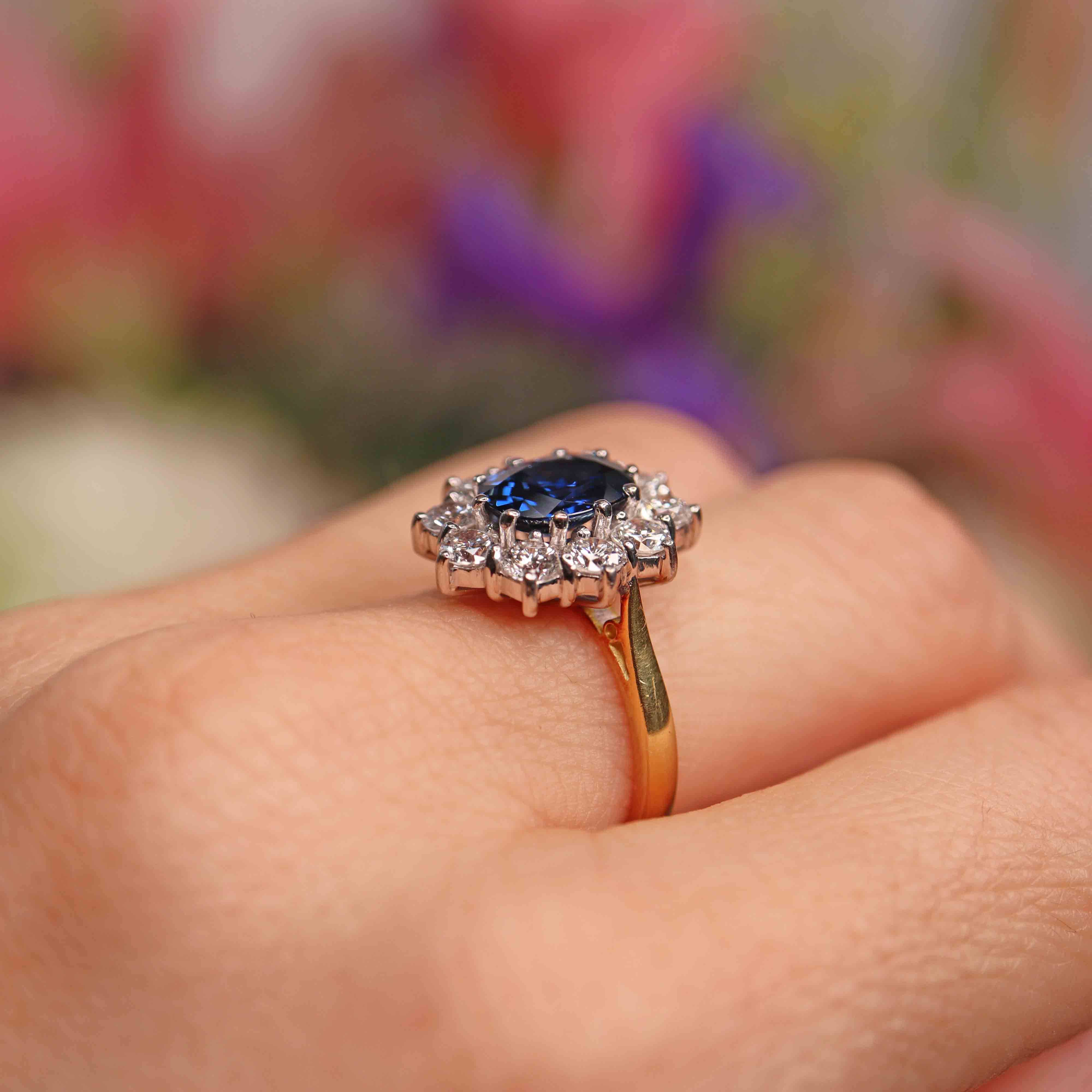 Ellibelle Jewellery Vintage 1992 Sapphire & Diamond 18ct Gold Cluster Engagement Ring (2.13cts)