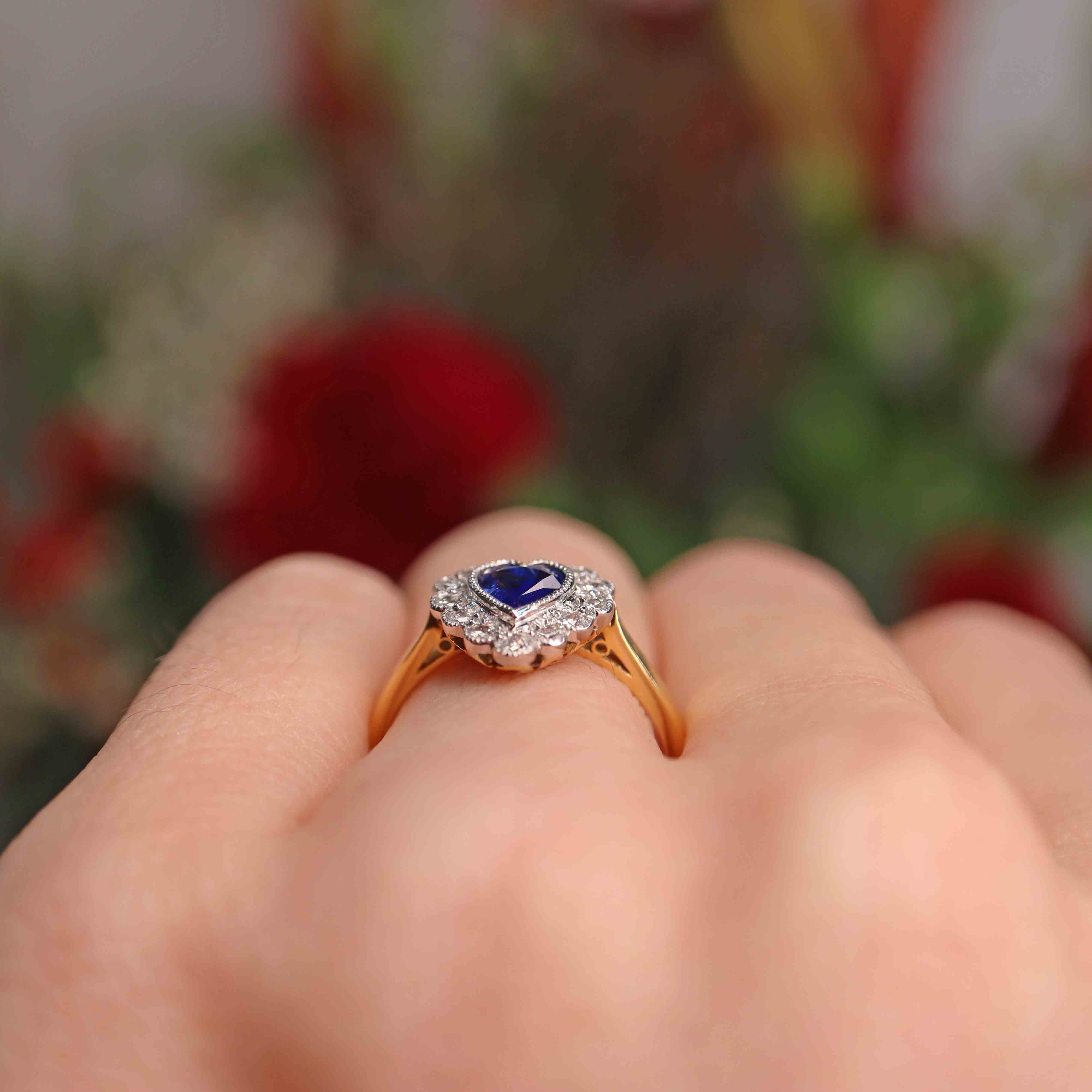 Ellibelle Jewellery Vintage 1992 Sapphire & Diamond 18ct Gold Heart-Shaped Cluster Ring