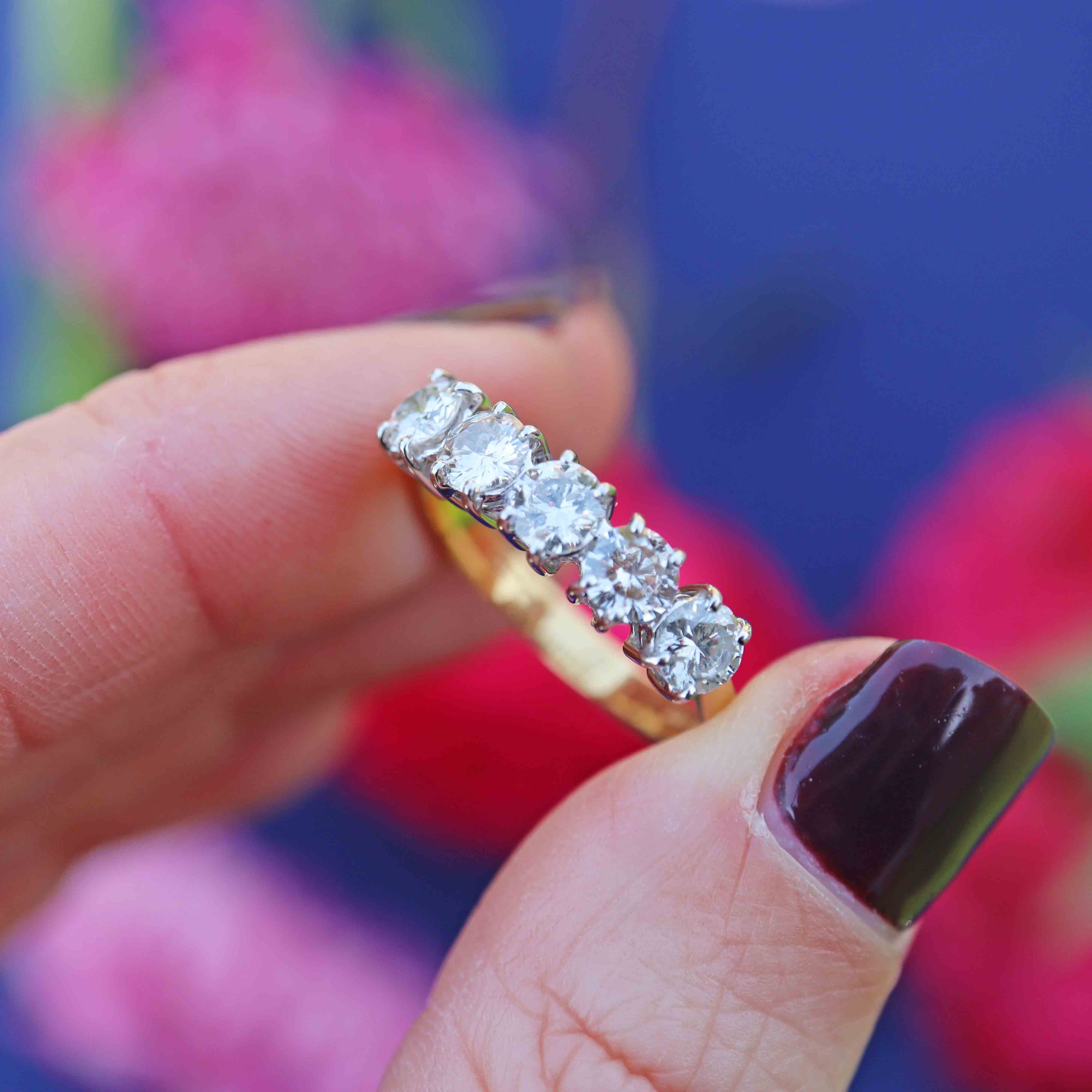 Ellibelle Jewellery Vintage 1993 18ct Gold Diamond Five-Stone Half Eternity Band Ring (1.40cts)