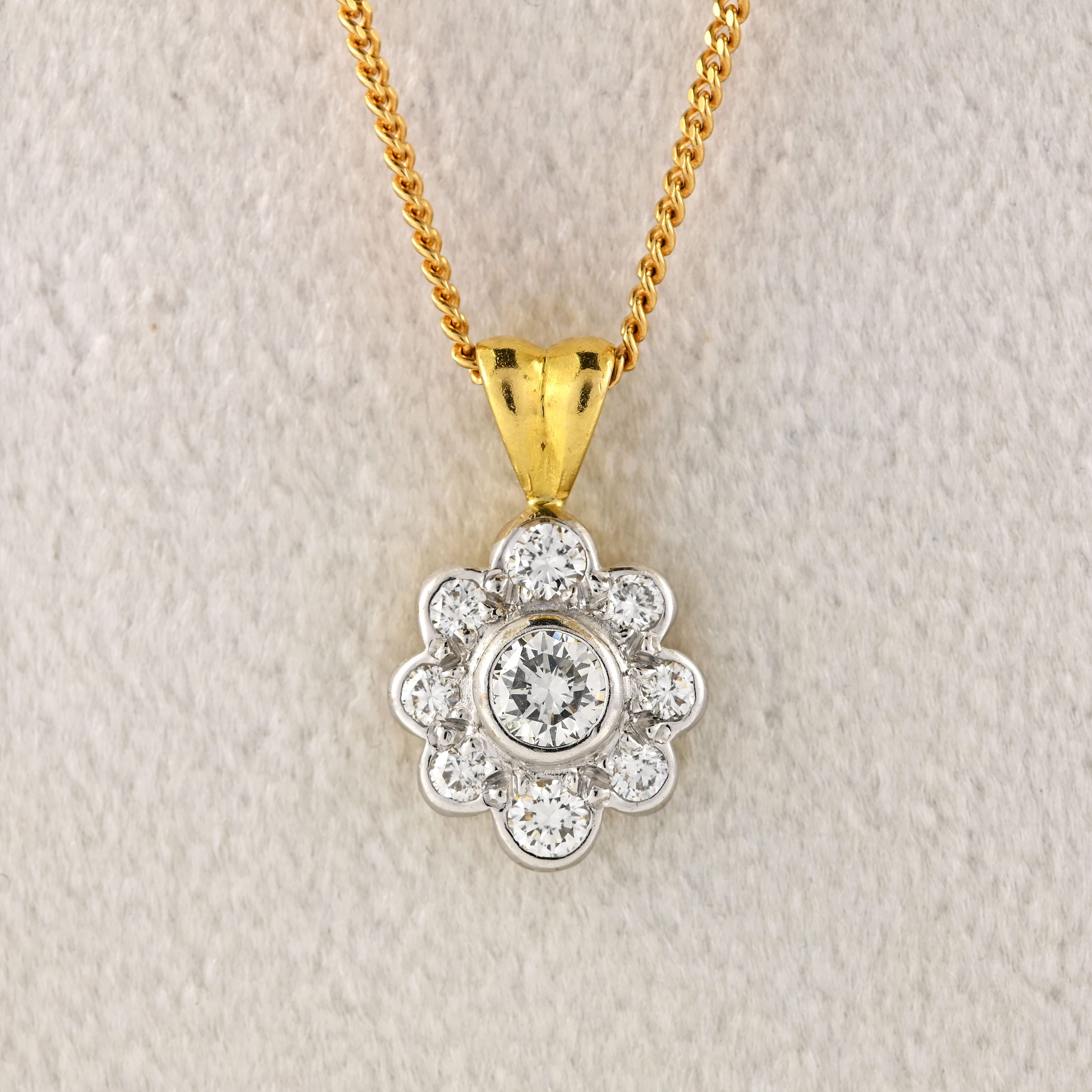 Ellibelle Jewellery Vintage 1993 Diamond 18ct Gold Daisy Cluster Pendant Necklace