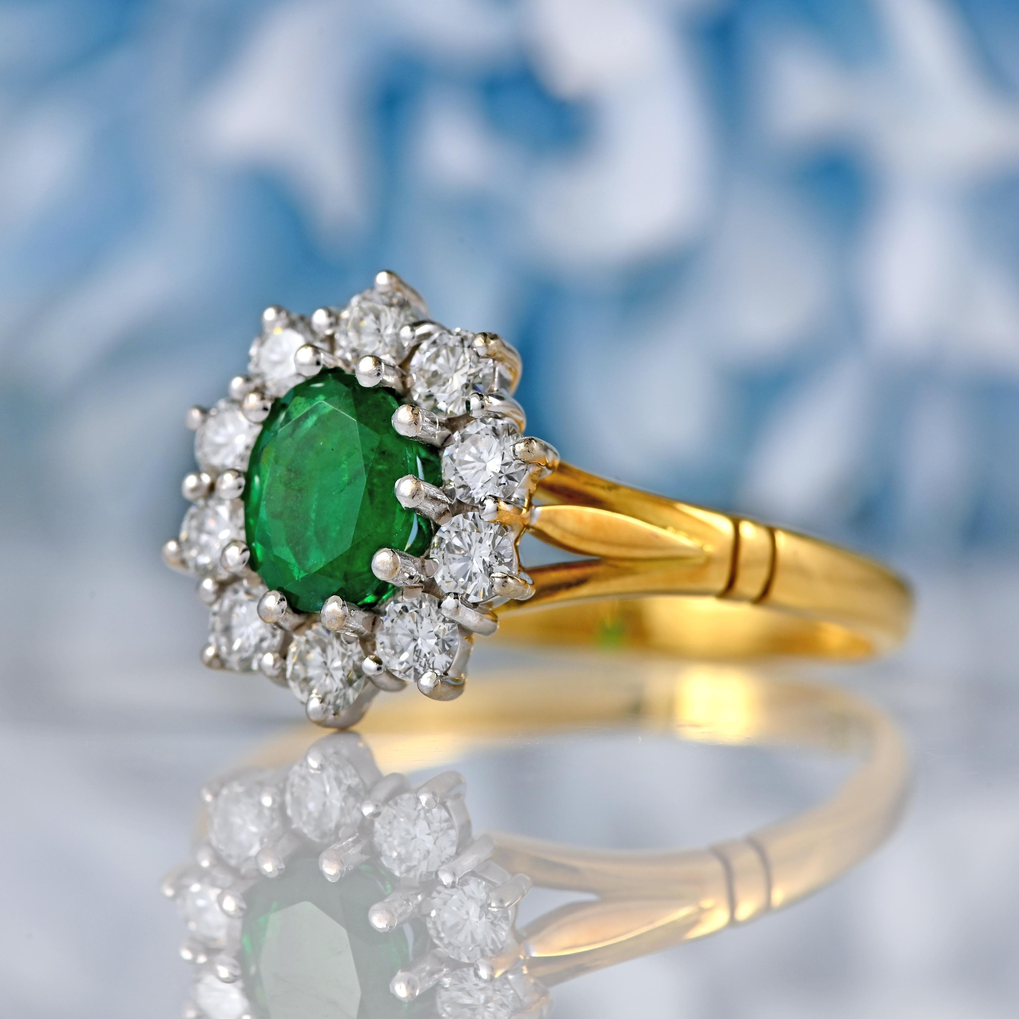 Ellibelle Jewellery Vintage 1993 Emerald & Diamond 18ct Gold Cluster Ring (0.60ct)