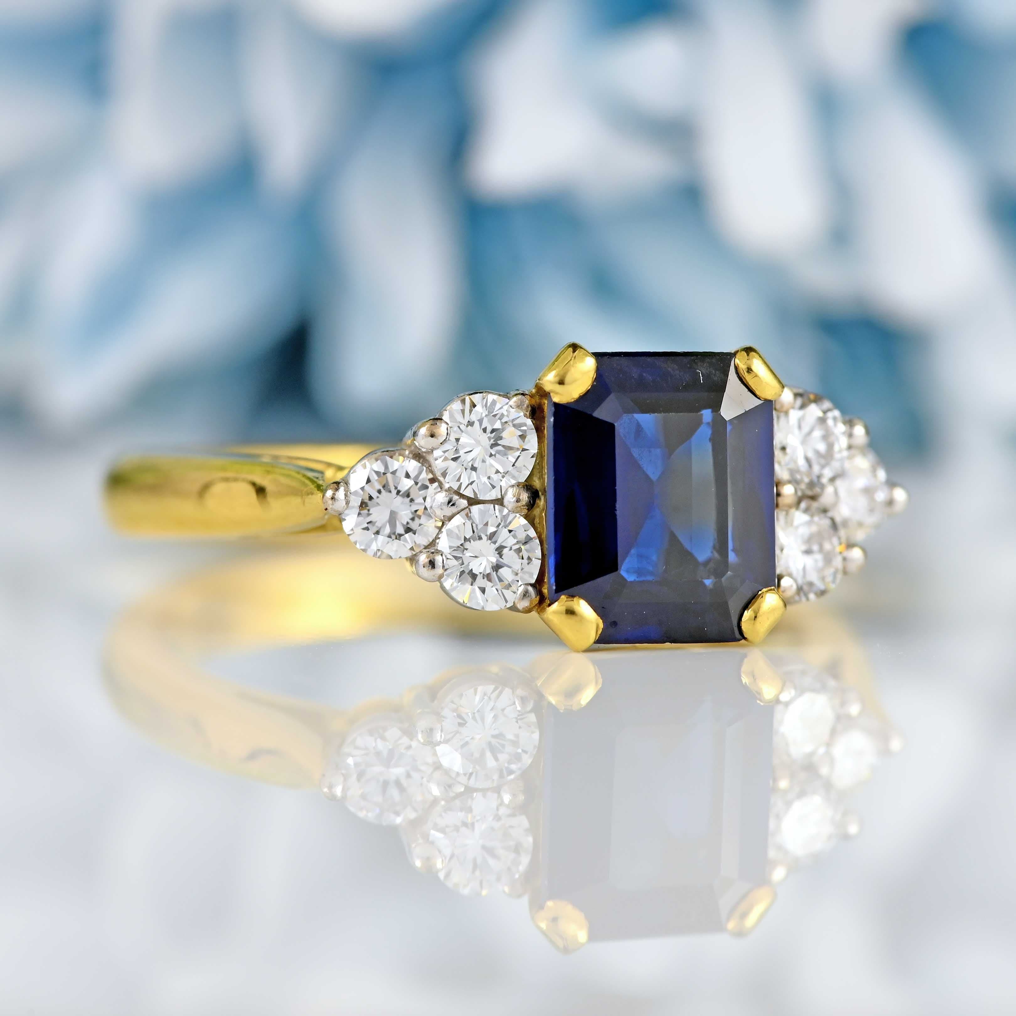 Ellibelle Jewellery Vintage 1993 Sapphire & Diamond 18ct Gold Ring