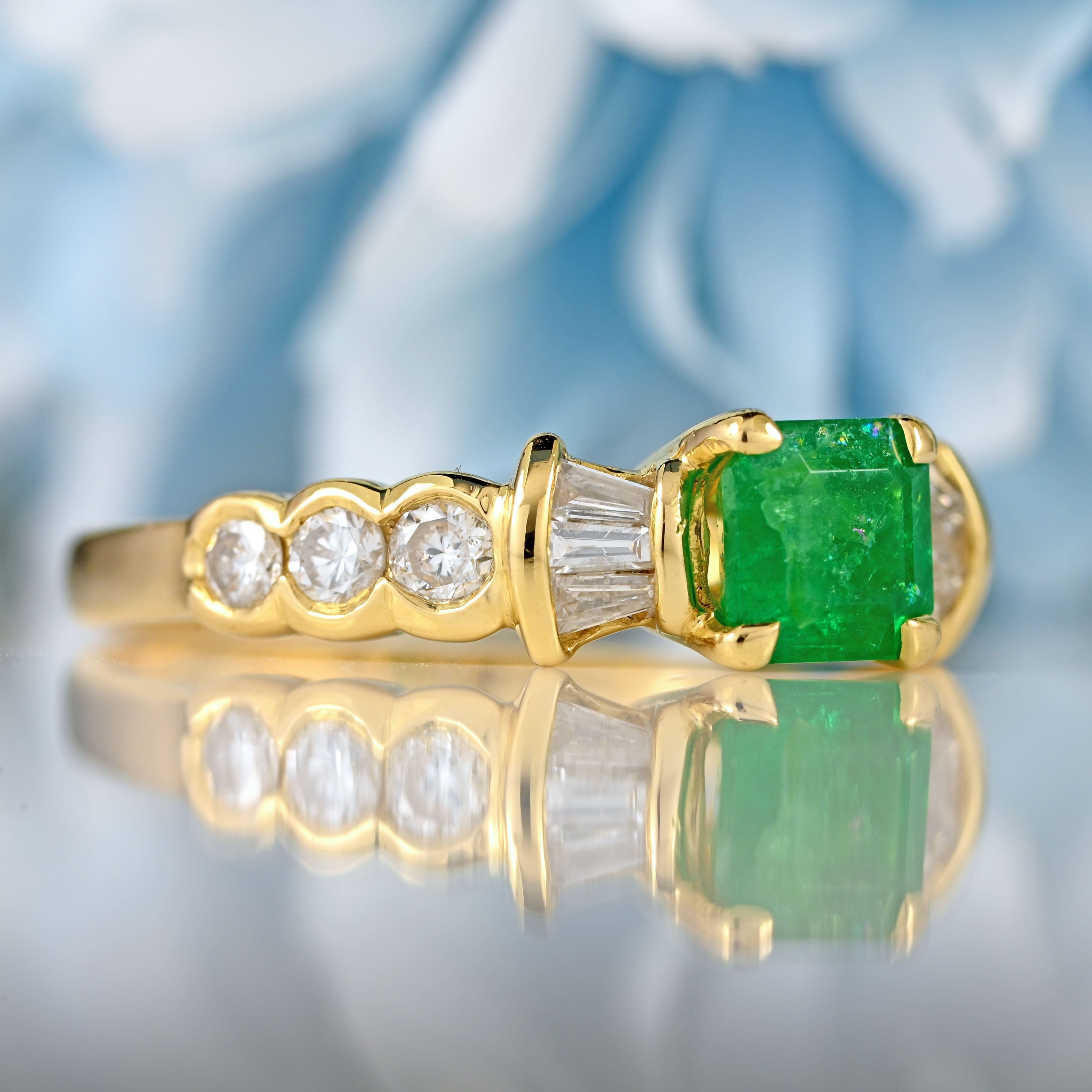 Ellibelle Jewellery Vintage 1993 Square-Cut Emerald & Vari-Cut Diamond 18ct Gold Ring