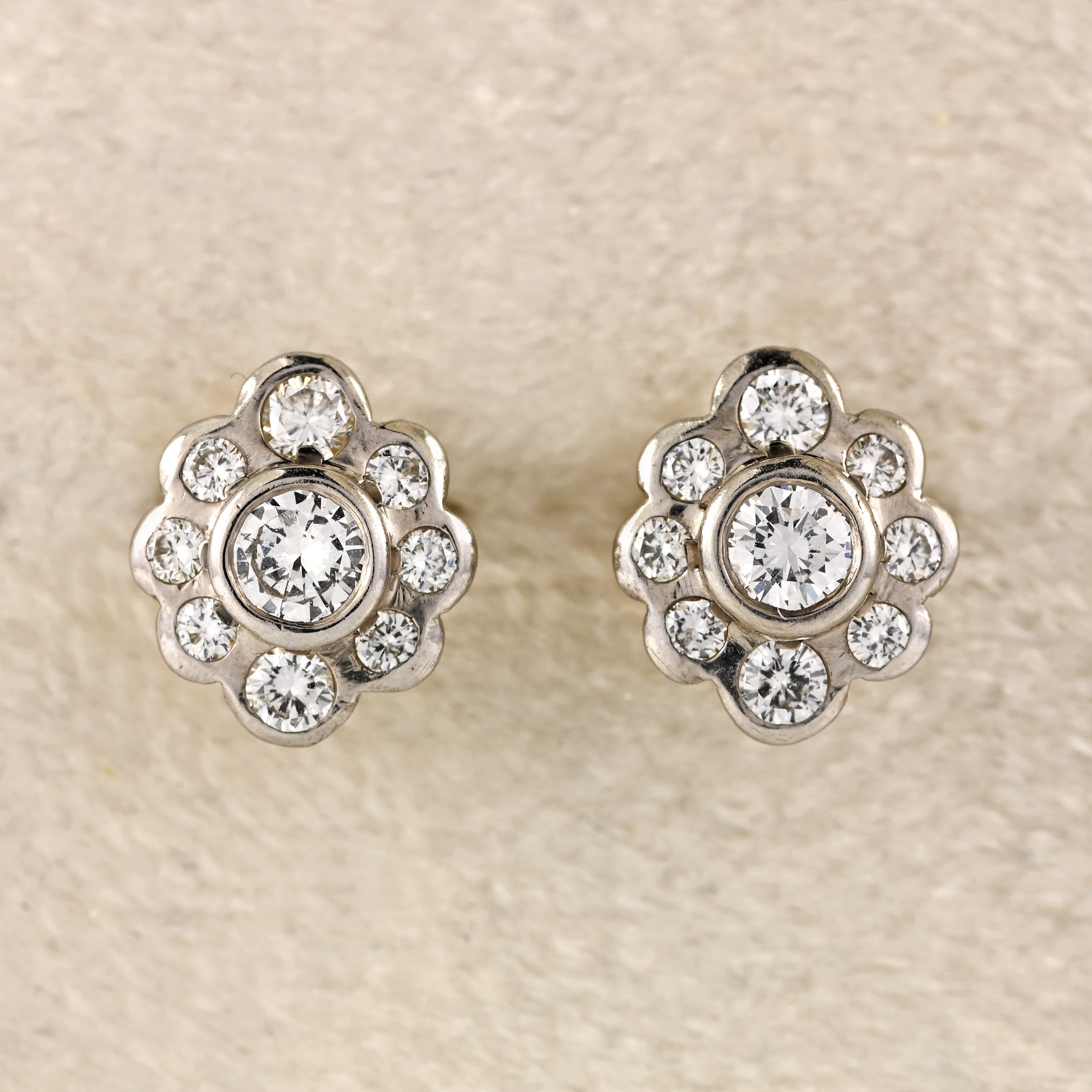 Ellibelle Jewellery Vintage 1995 Diamond 18ct Gold Daisy Cluster Stud Earrings